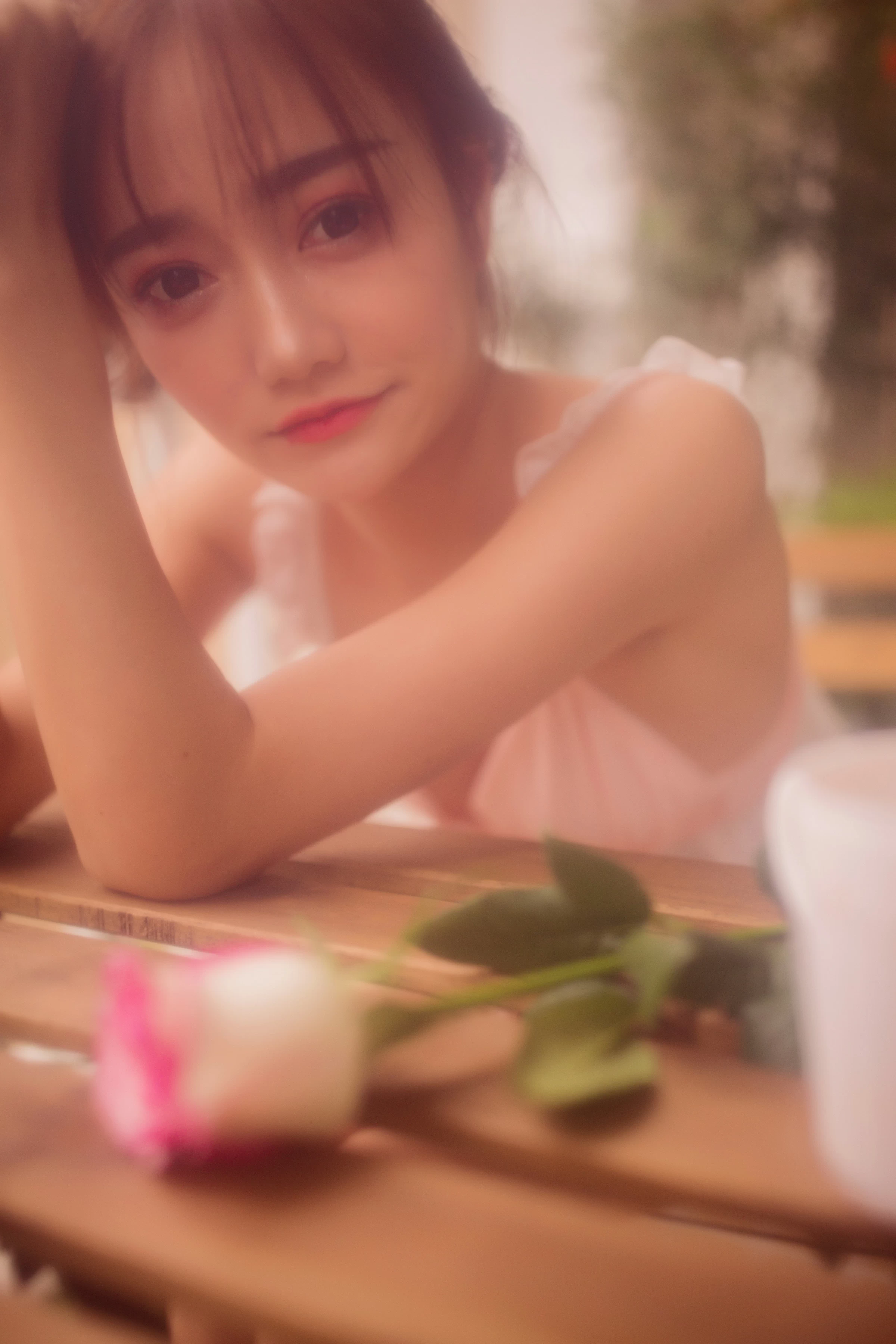 [YALAYI雅拉伊]NO.128 港女 李诗雨 粉色情趣睡衣与短裙加情趣内衣性感私房写真集第6张