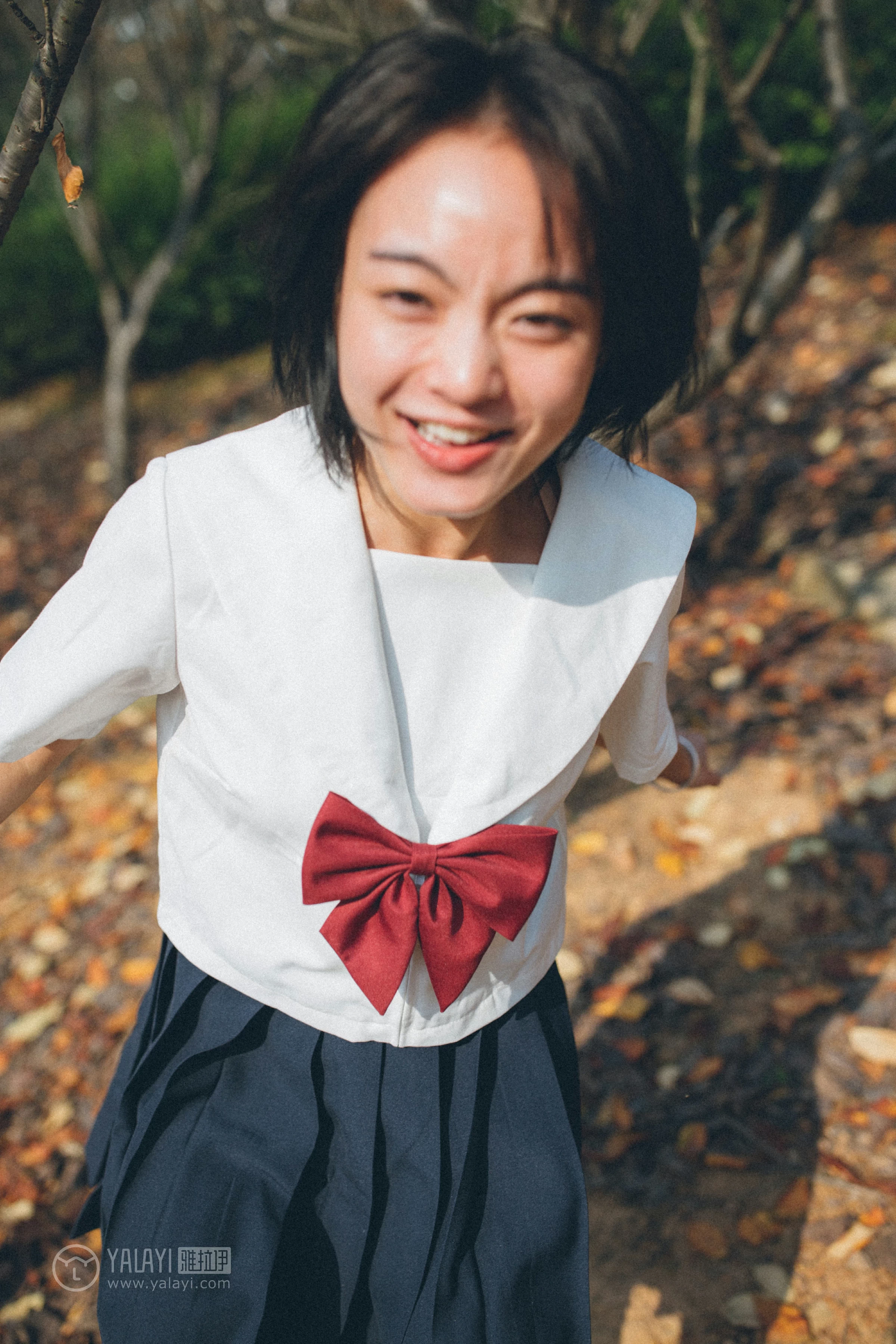 [YALAYI雅拉伊]NO.156 带我走带我飞 米粒米粒 高中女生制服与短裙私房写真集第14张
