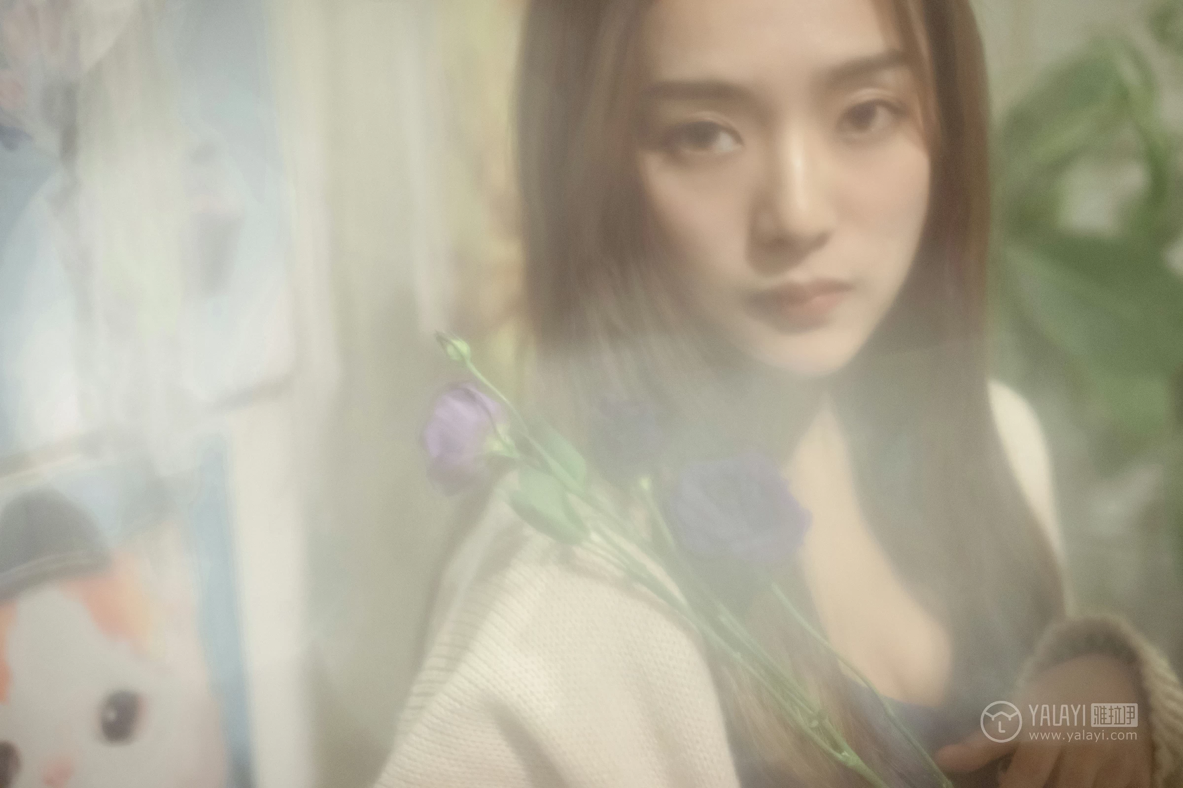 [YALAYI雅拉伊]No.175 不如和我虚度时光 白日梦 米色外套加灰色吊带连衣裙性感私房写真集第16张