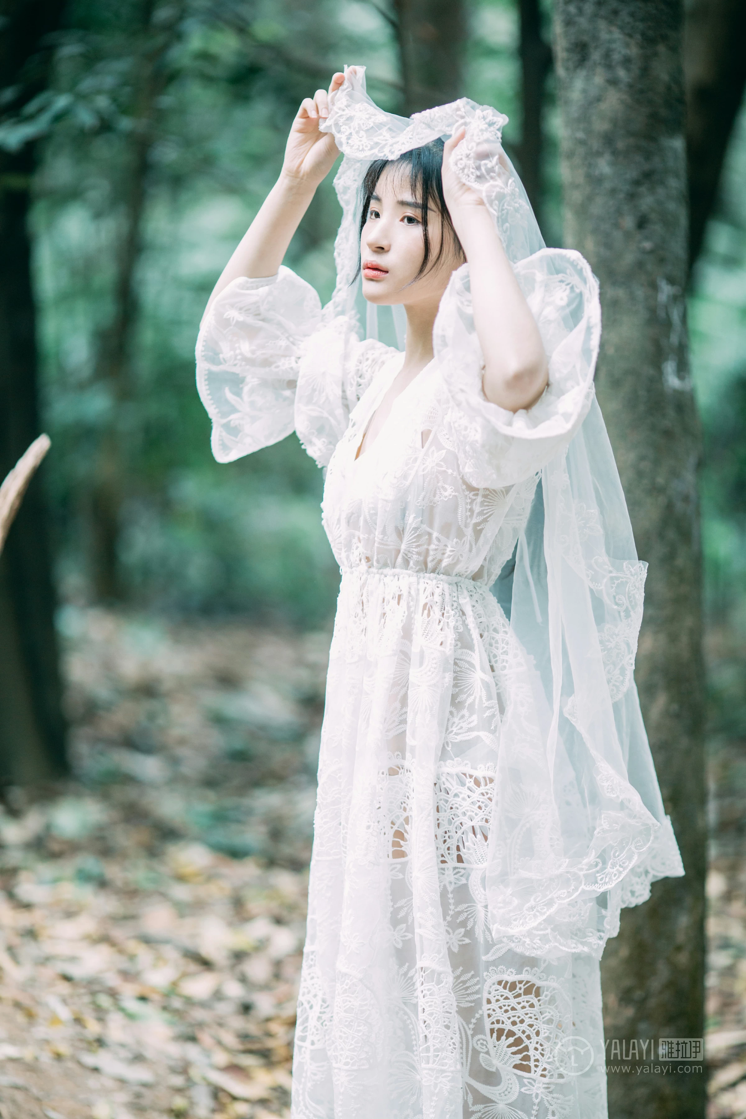 [YALAYI雅拉伊]No.194 仙乐飘飘 阿惜 白色透视镂空连衣裙加白色内衣性感私房写真集第6张