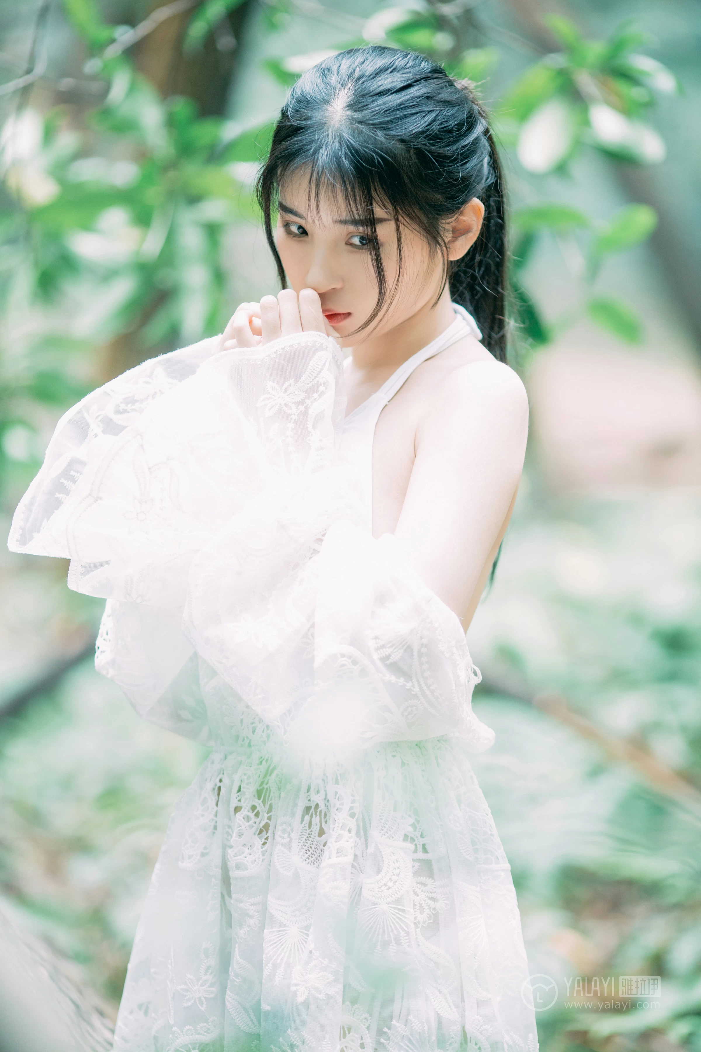 [YALAYI雅拉伊]No.194 仙乐飘飘 阿惜 白色透视镂空连衣裙加白色内衣性感私房写真集第13张
