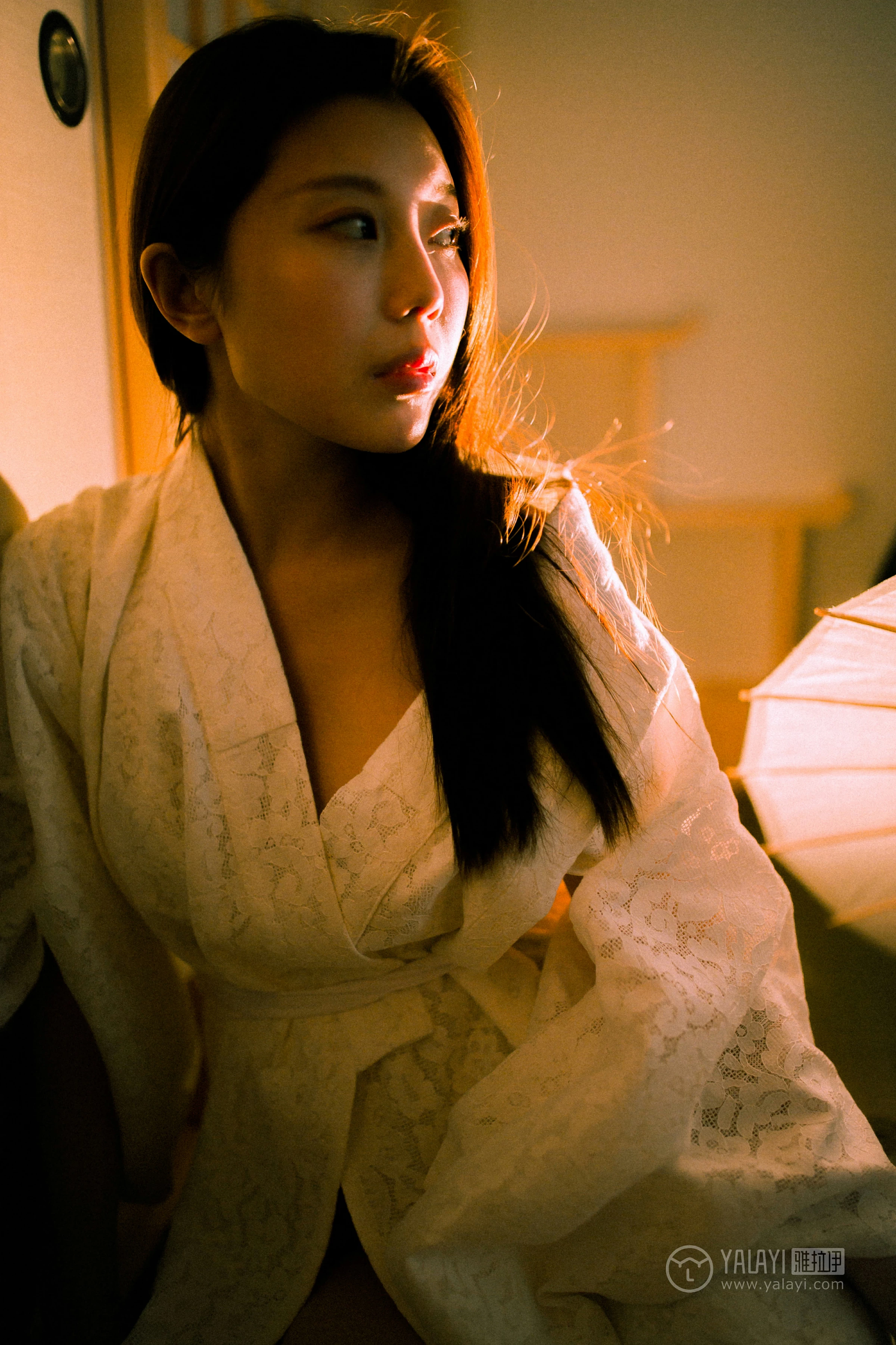 [YALAYI雅拉伊]No.202 夜光 圆圆 白色透视蕾丝镂空睡衣性感私房写真集第12张