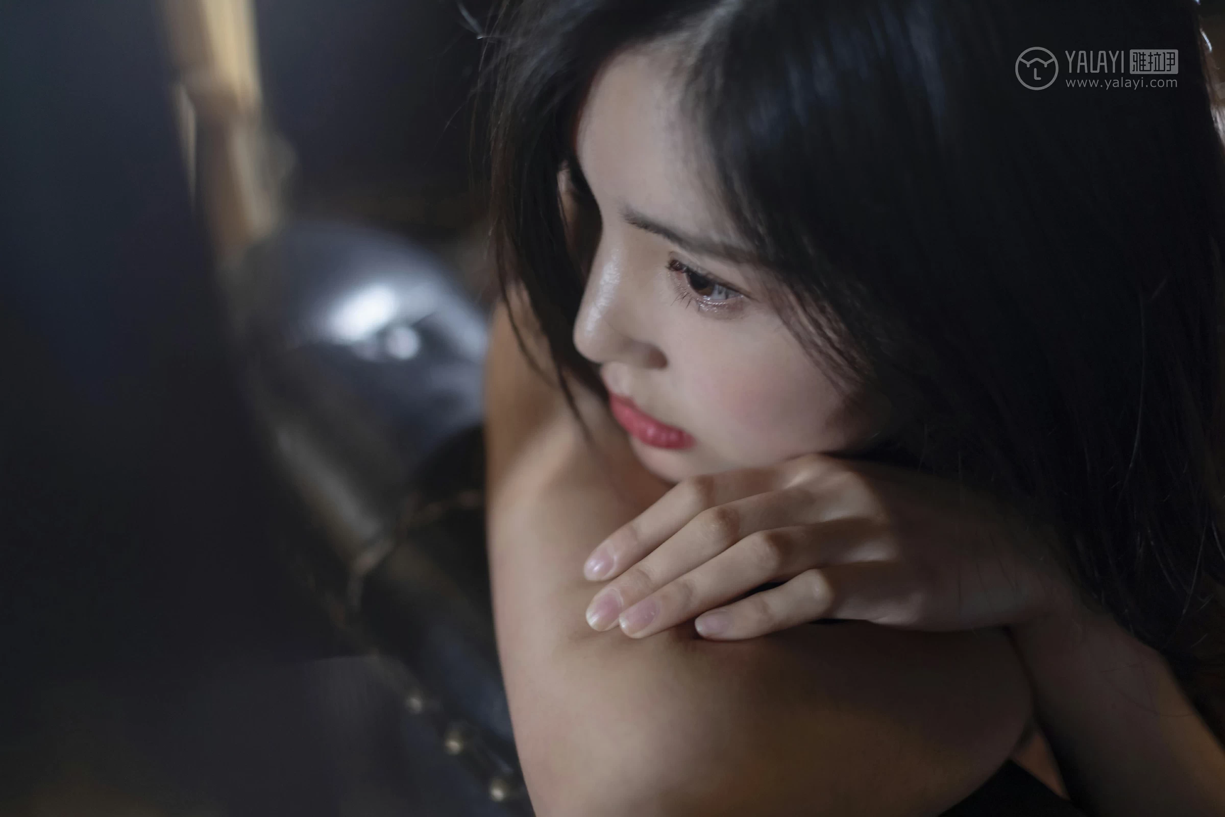 [YALAYI雅拉伊]No.218 独角戏 仓儿 黑色紧身内衣性感私房写真集第18张
