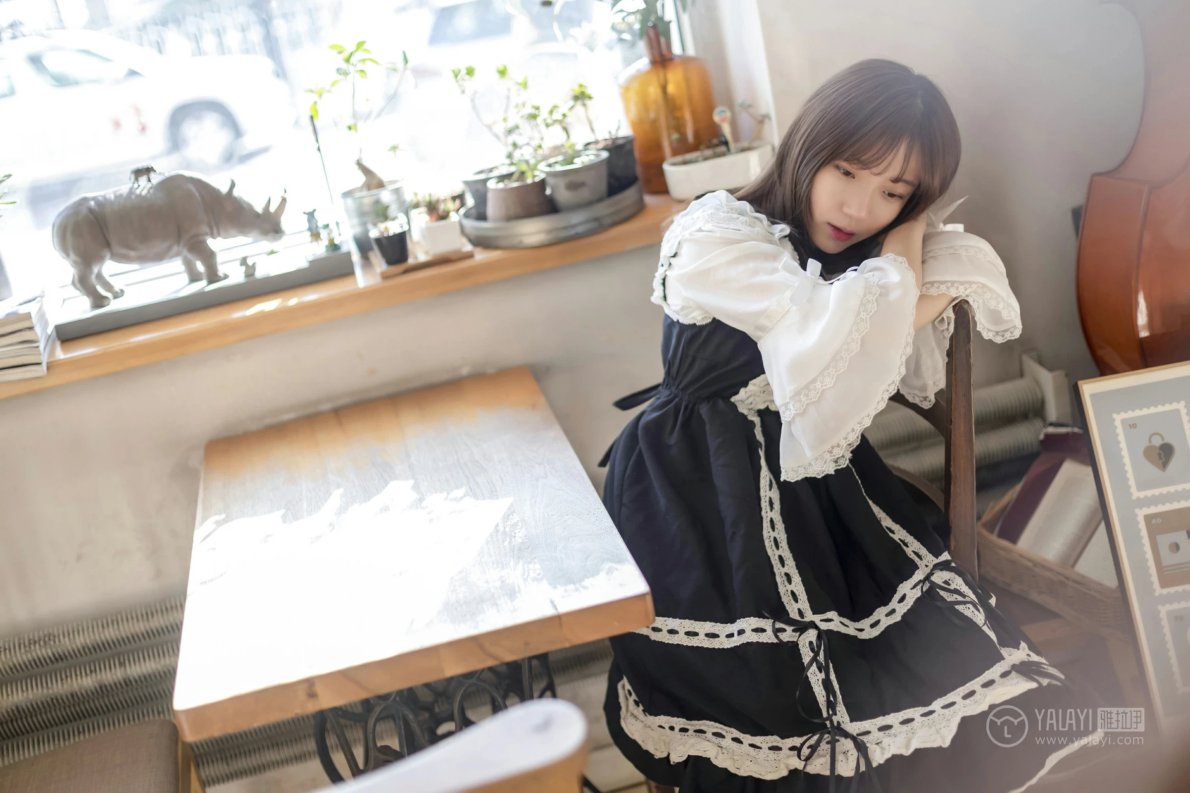 [YALAYI雅拉伊]No.219 半糖洛丽塔 刘开心 情趣公主制服连衣裙性感私房写真集第14张
