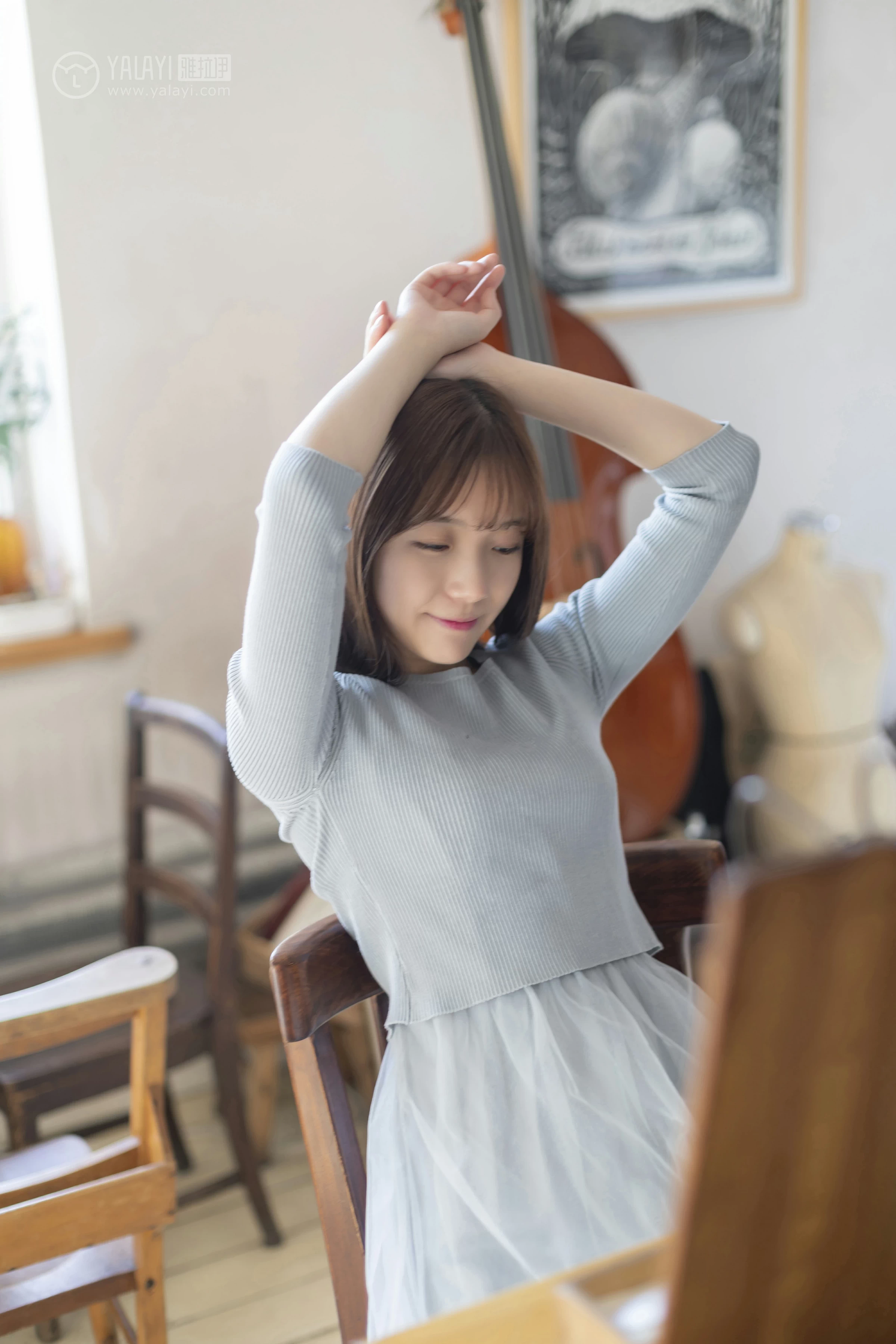 [YALAYI雅拉伊]No.249 看着你玩 刘开心 蓝色上衣加短裙清纯可爱私房写真集第6张