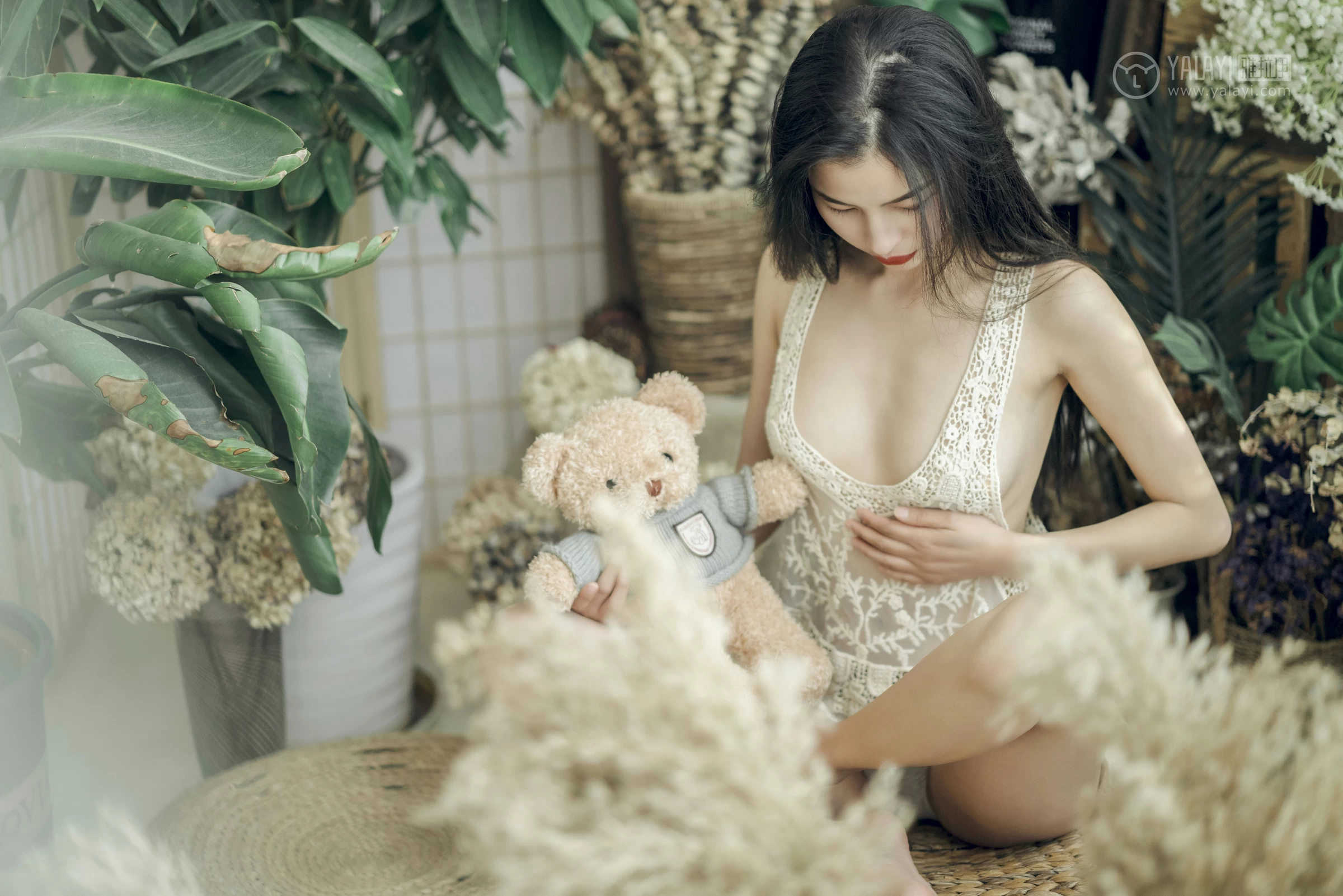 [YALAYI雅拉伊]No.280 盛夏的果实 小竹 情趣透视镂空衬衫加白色内衣性感私房写真集第15张