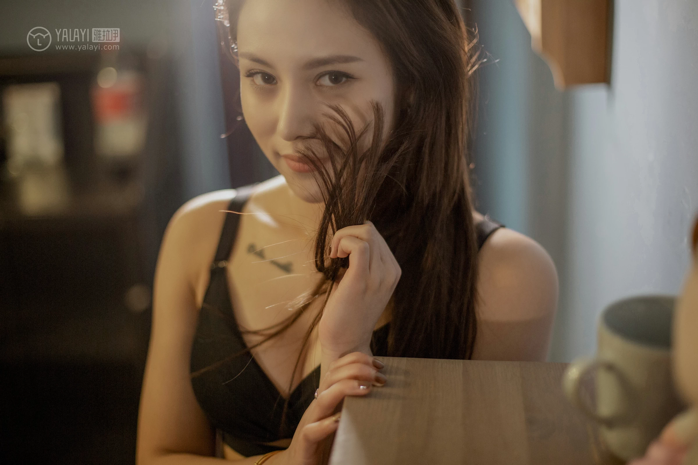 [YALAYI雅拉伊]No.287 有毒 雅辛 黑色内衣加黑色蕾丝内裤性感私房写真集第15张