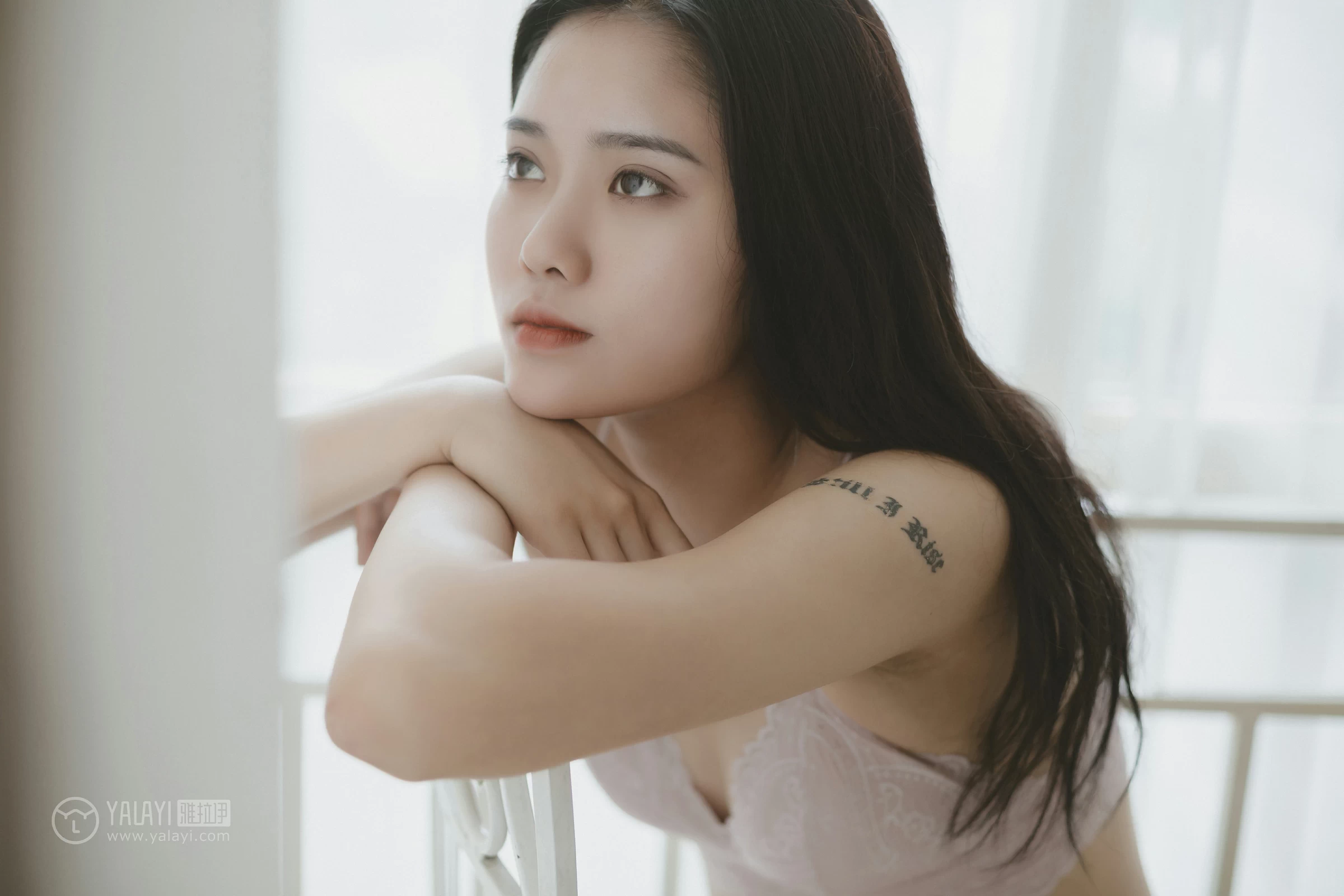 [YALAYI雅拉伊]No.350 情绪挑拨 荔子 粉色蕾丝内衣性感私房写真集第12张