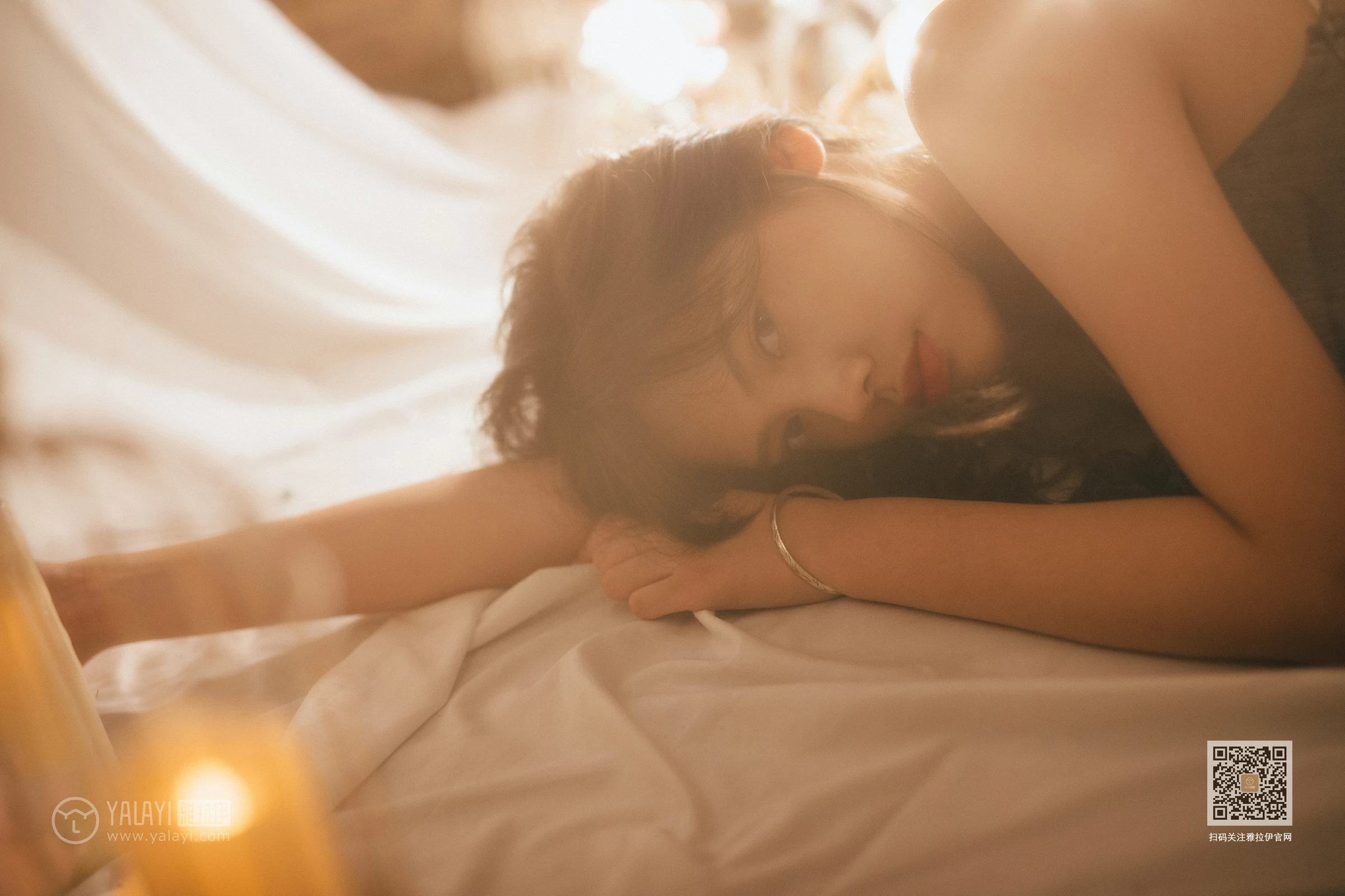 [YALAYI雅拉伊]No.391 撩拨 静儿 白色透视蕾丝内衣加安全短裤性感私房写真集第8张