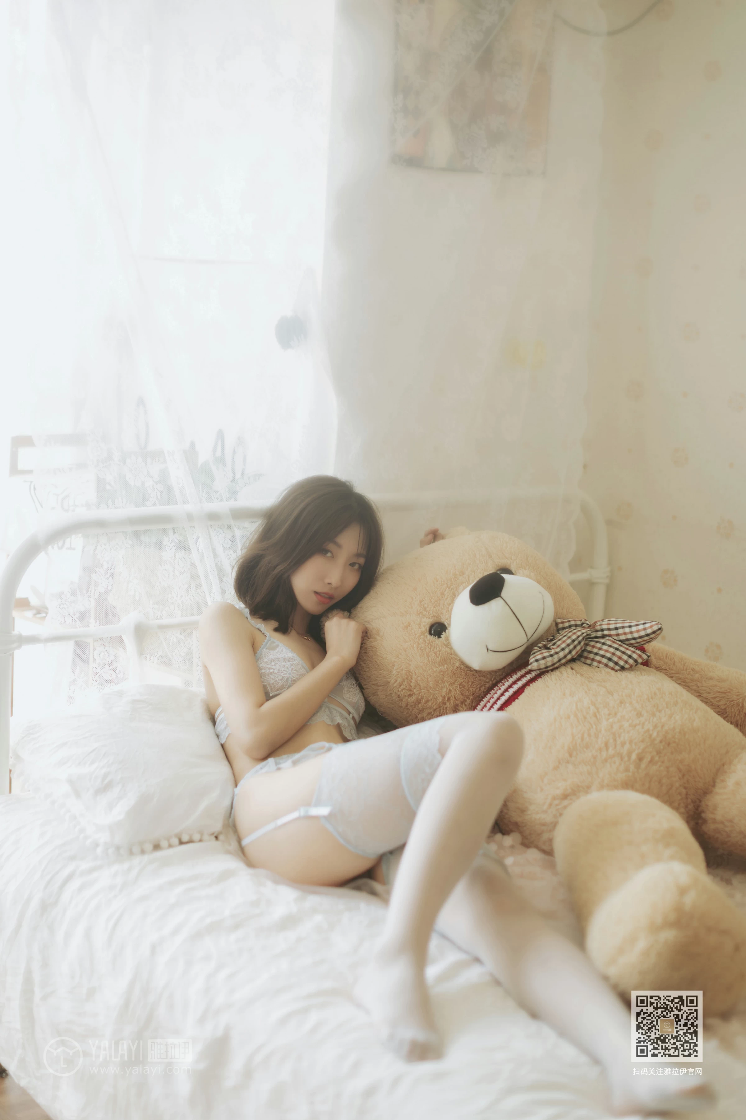 [YALAYI雅拉伊]Vol.436 维纳斯的秘密 佳佳 淡蓝色透视情趣内衣性感私房写真集第5张