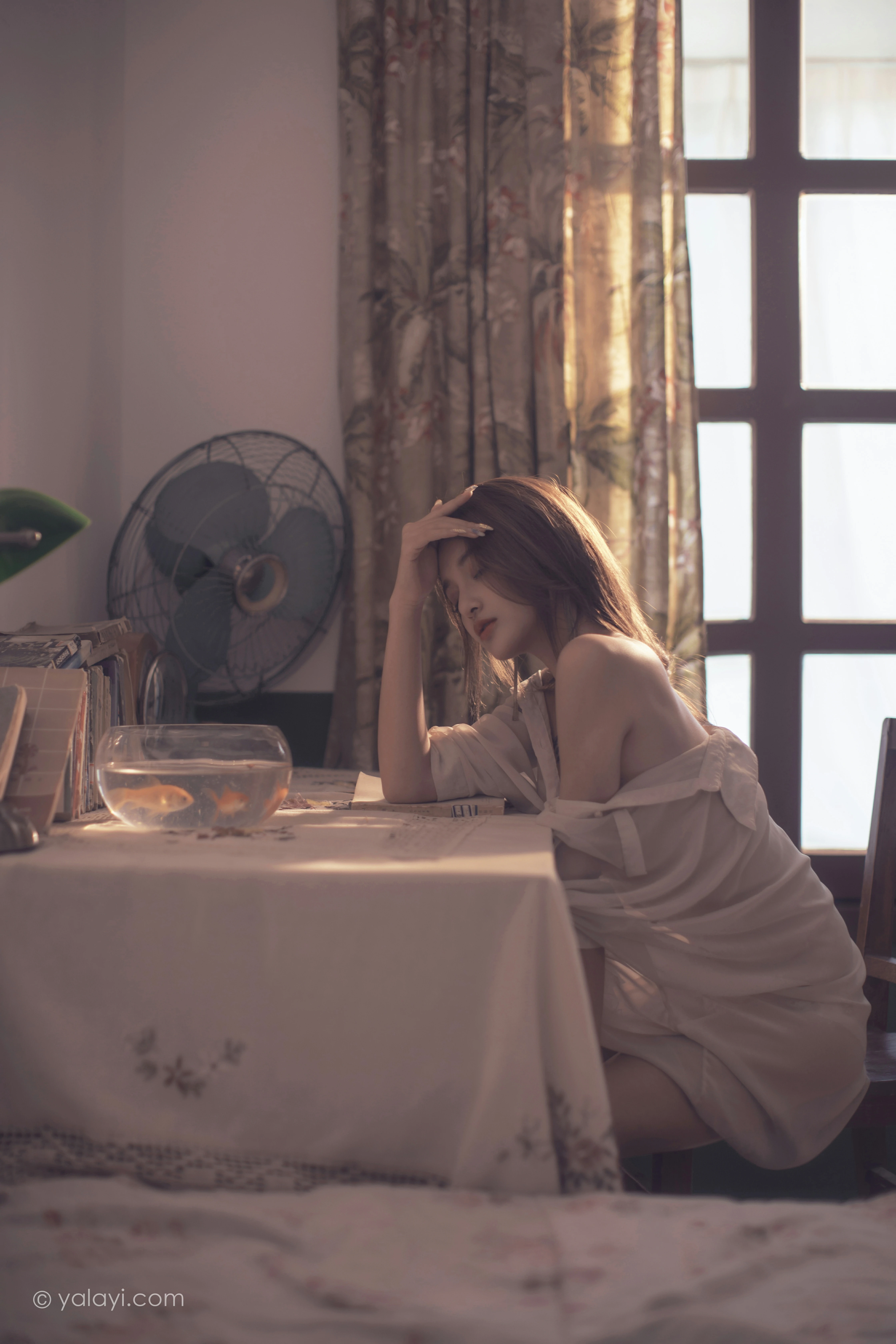 [YALAYI雅拉伊]NO.803 若有思 梓杨 白色透视衬衫居家性感私房写真集第11张