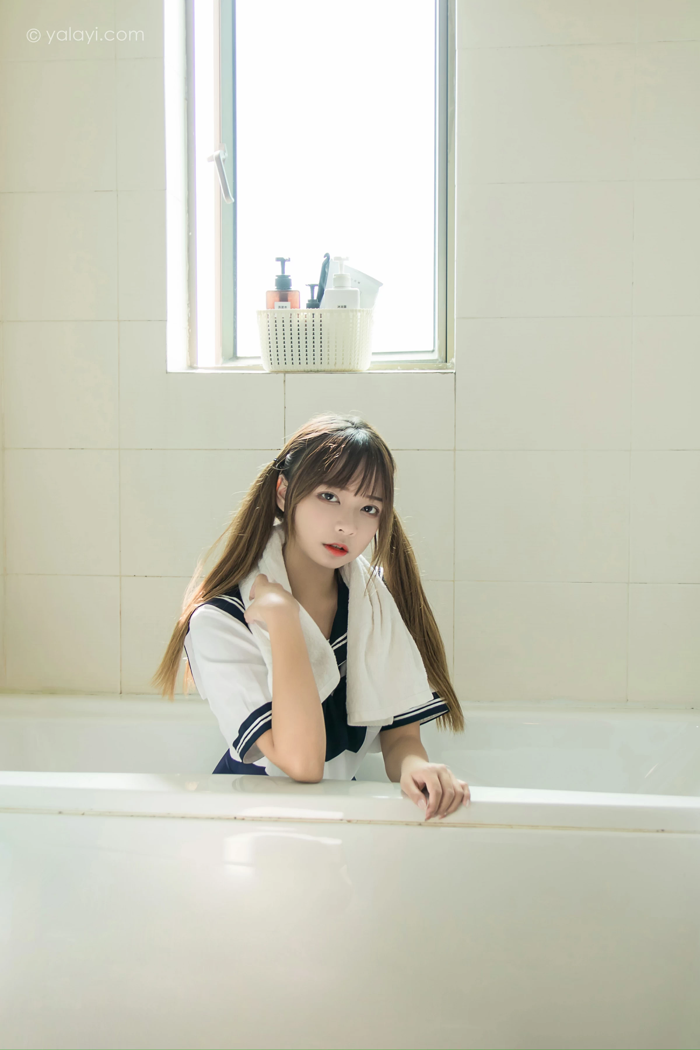 [YALAYI雅拉伊]NO.681 《少女的夏天》 阿禾 JK水手制服加蓝色紧身连体体操服性感私房写真集第10张