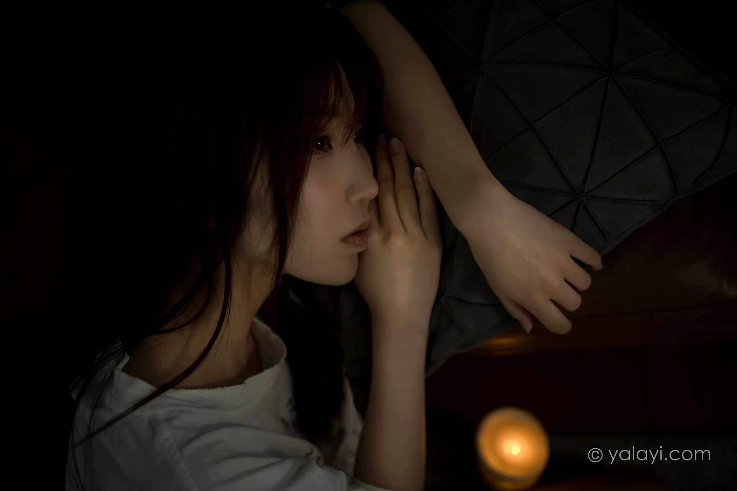 [YALAYI雅拉伊]NO.693 《好心分手》 小乔 白色连身短袖居家私房写真集第12张