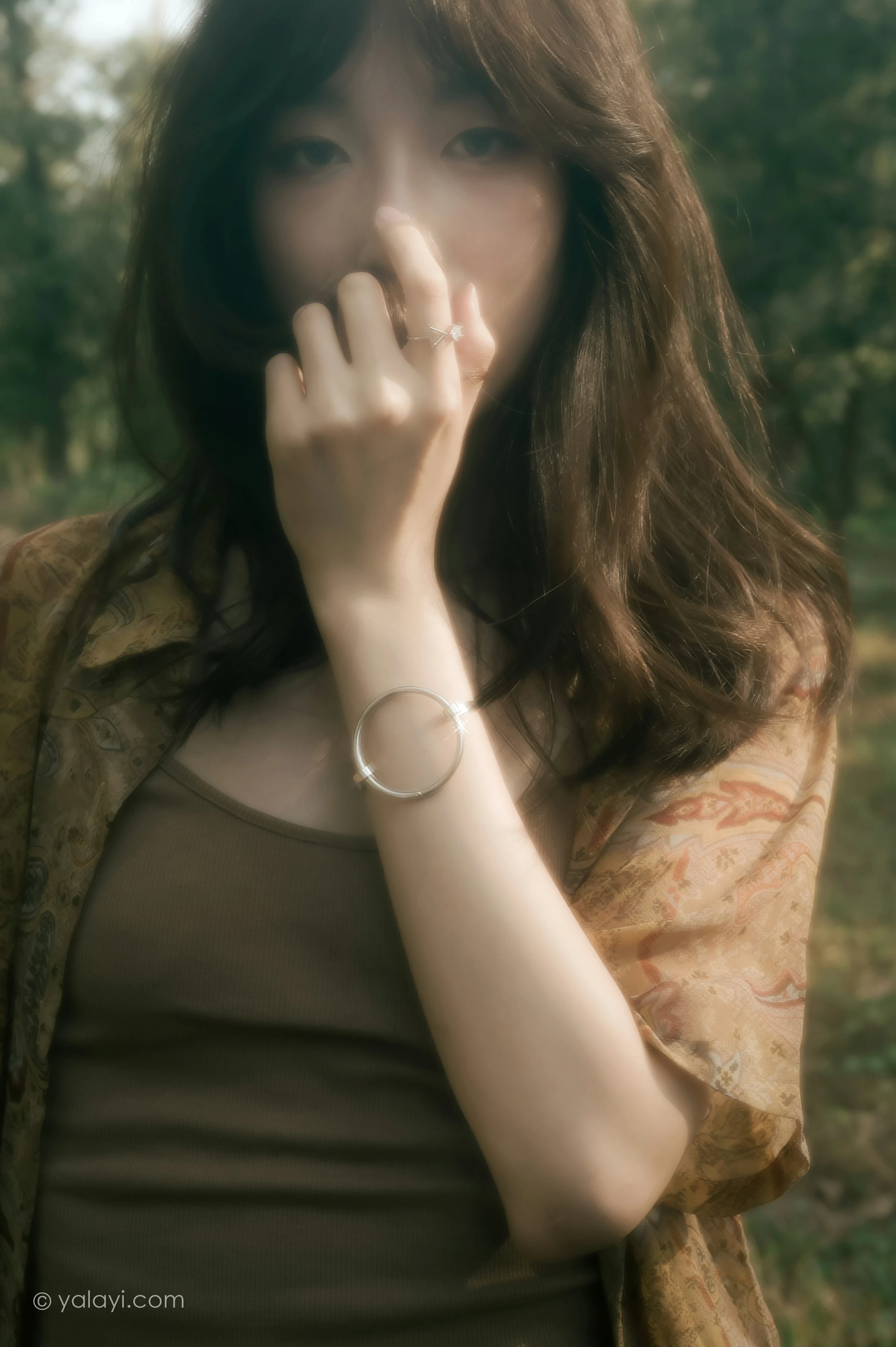 [YALAYI雅拉伊]NO.691 《梦境》 佳佳 橙色性感小背心加短裙私房写真第1张