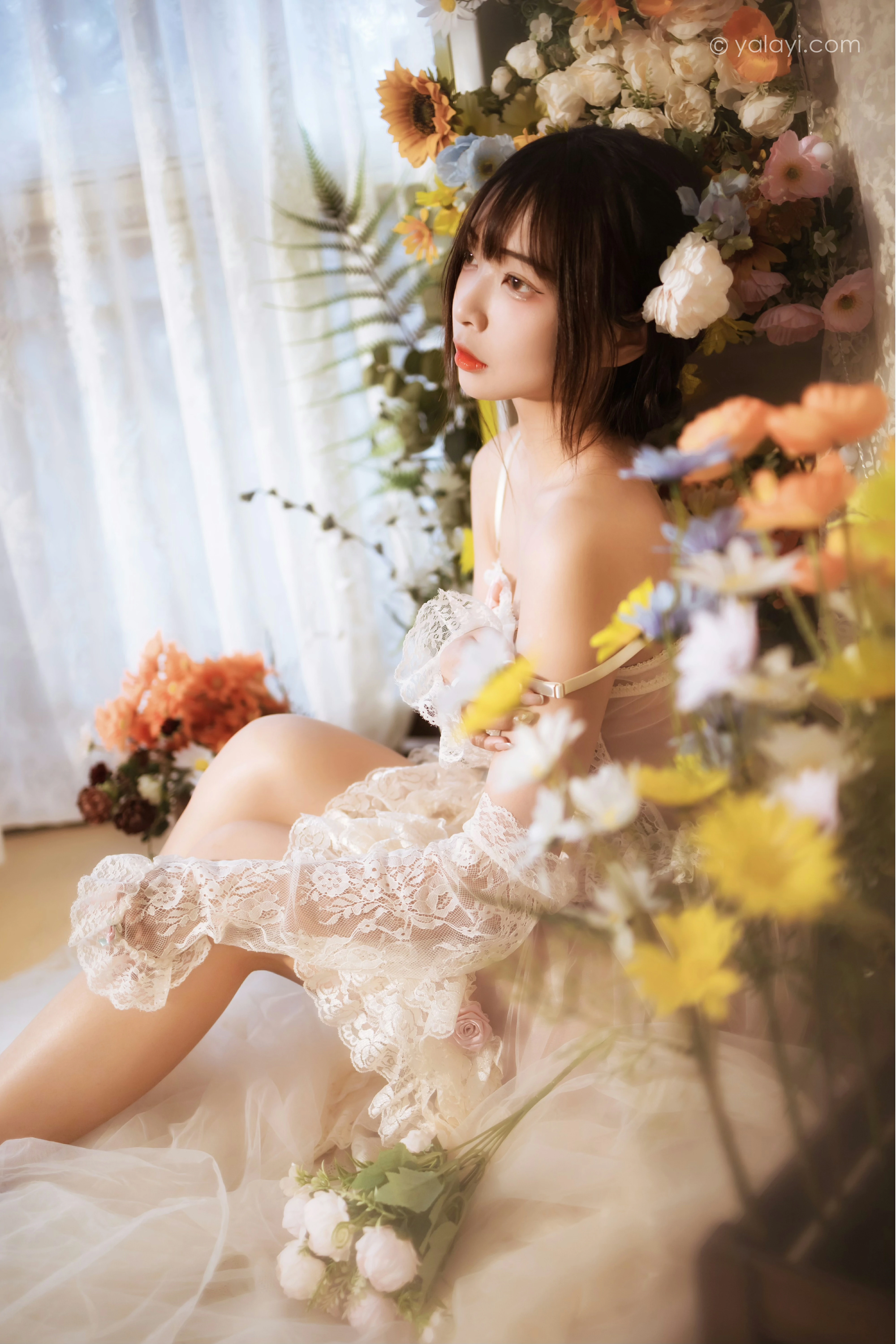 [YALAYI雅拉伊]NO.807 似梦初觉 阿禾 白色透视情趣连衣裙加蕾丝内衣性感私房写真集第9张