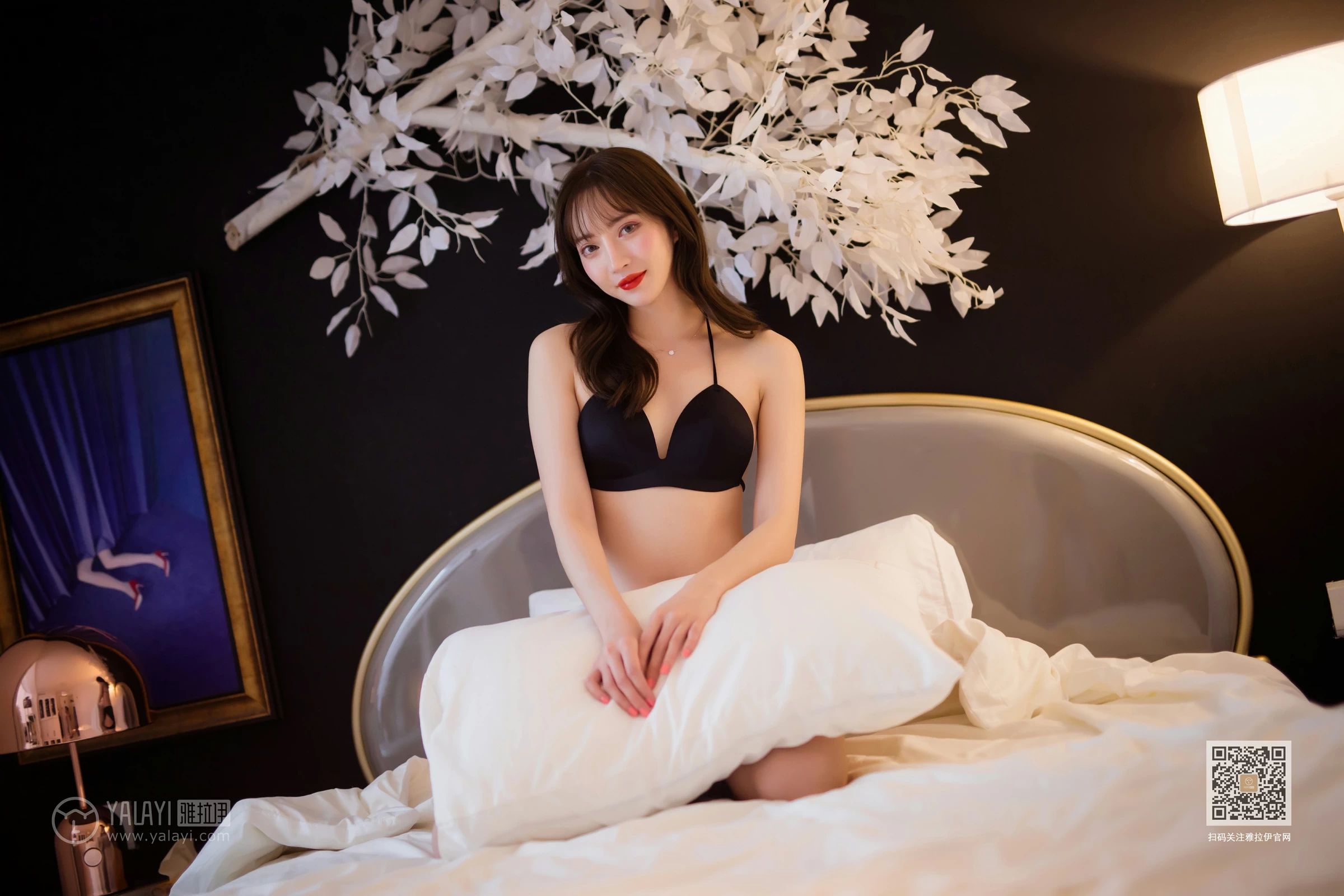 [YALAYI雅拉伊]Vol.462 濒临底线 白雪 黑色内衣加黑色蕾丝内裤性感私房写真集第17张