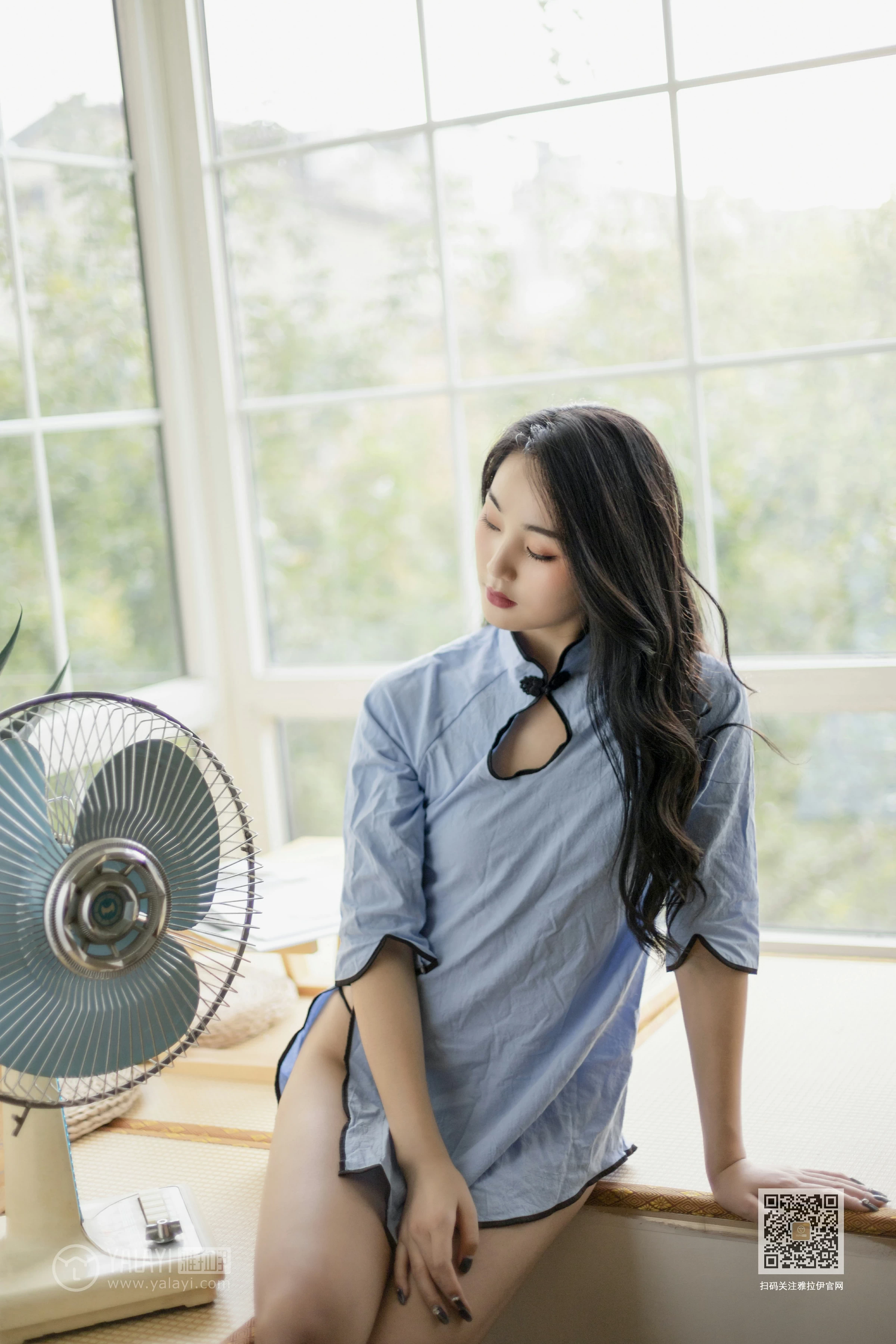 [YALAYI雅拉伊]Vol.463 文艺女青年 项兴咏 民国高中女生制服性感私房写真集第7张