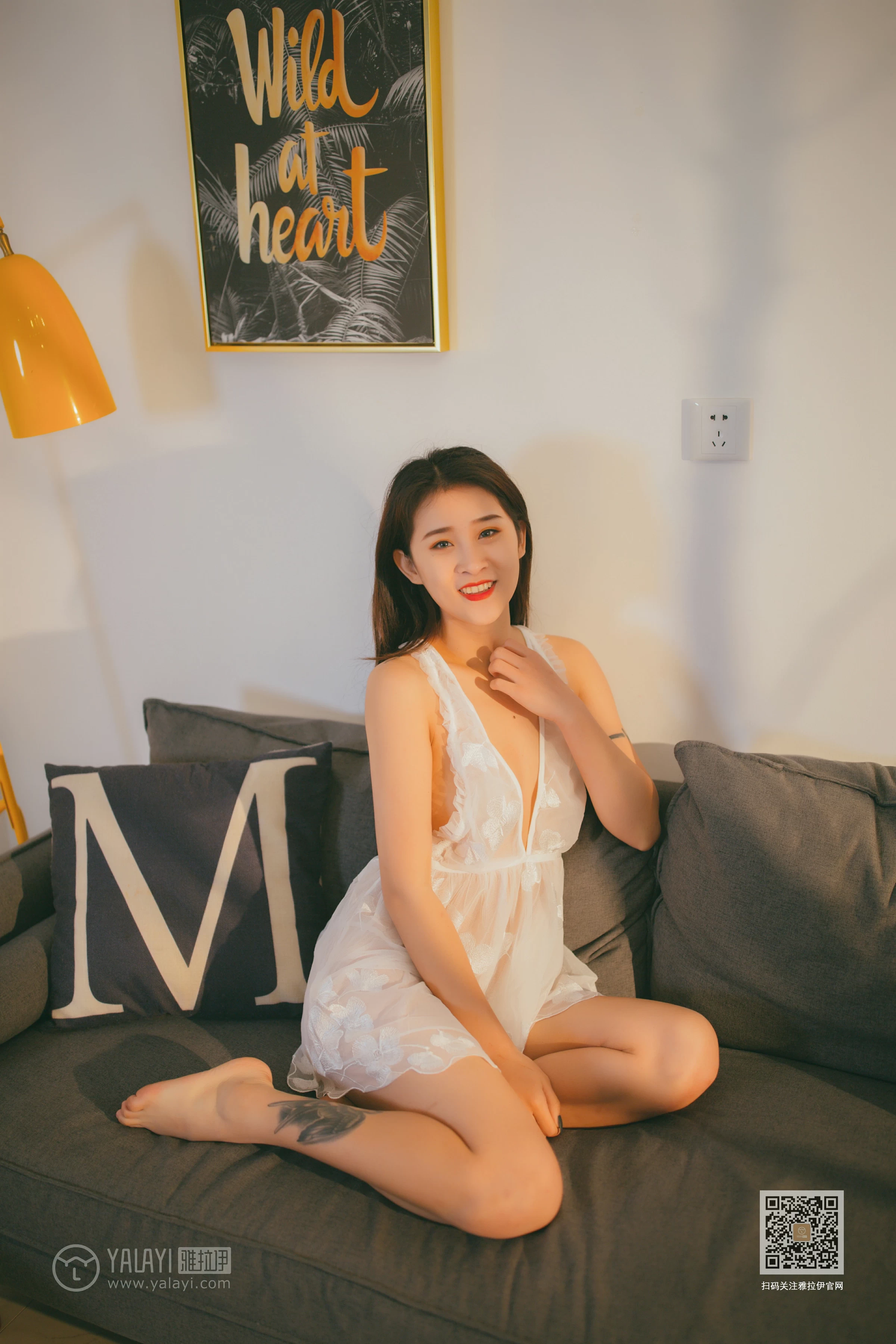 [YALAYI雅拉伊]Vol.536 吹弹可破 素素 白色透视情趣内衣裙性感私房写真集第3张