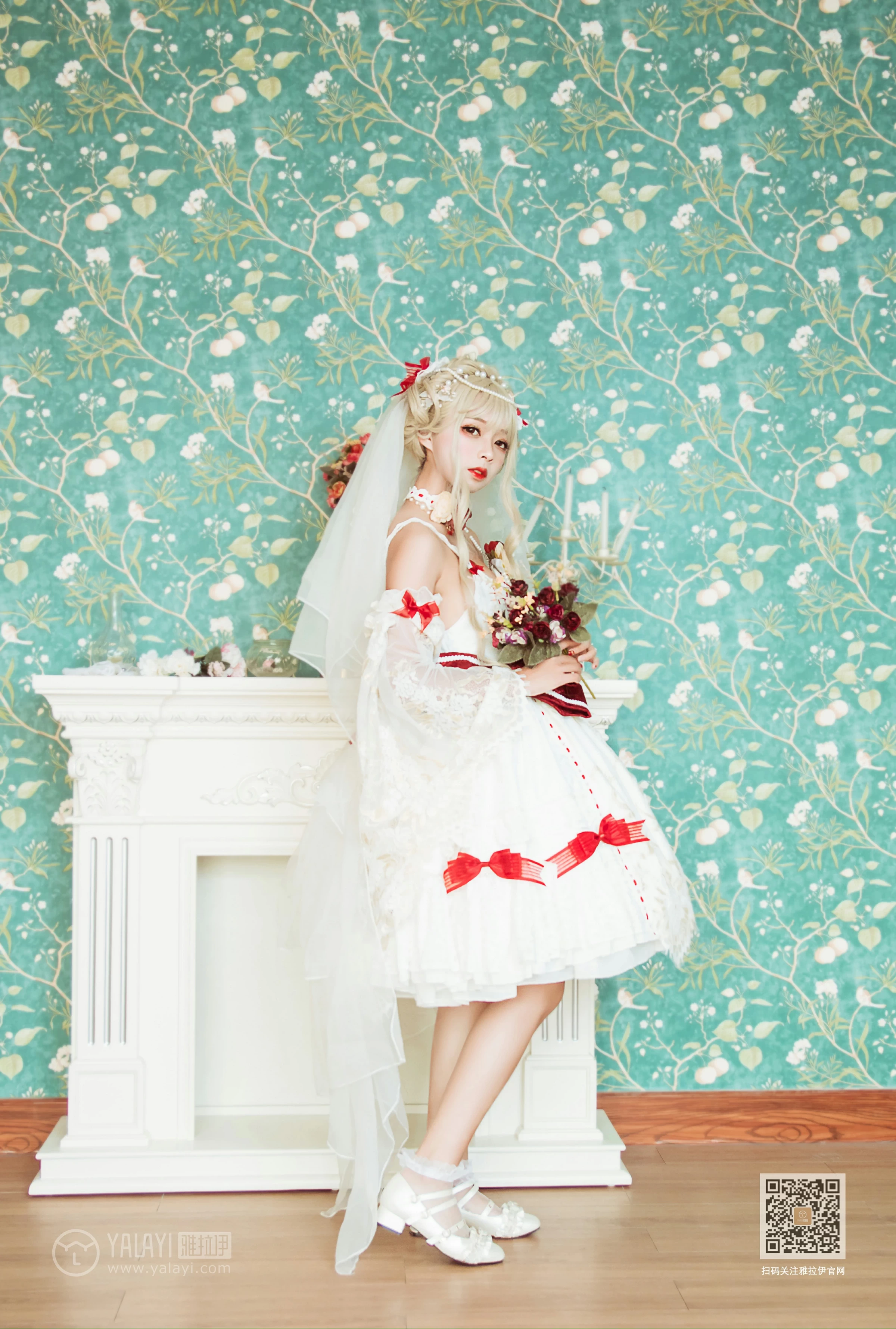 [YALAYI雅拉伊]Vol.521 梦幻洛丽塔 阿禾 白色情趣吊带连衣裙性感私房写真集第11张