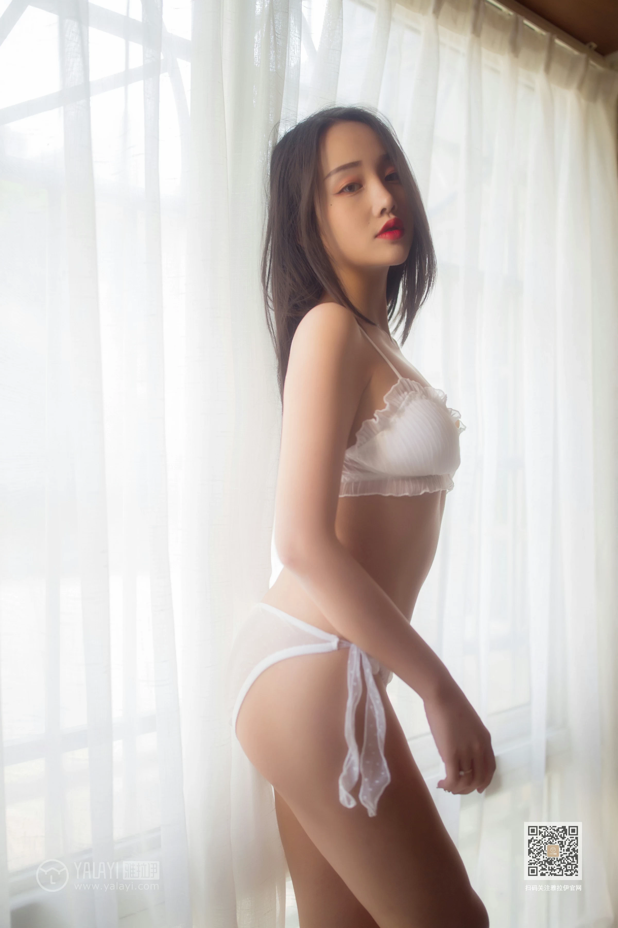 [YALAYI雅拉伊]NO.649 《曲线美代言人》 优优 白色蕾丝内衣性感私房写真集第4张
