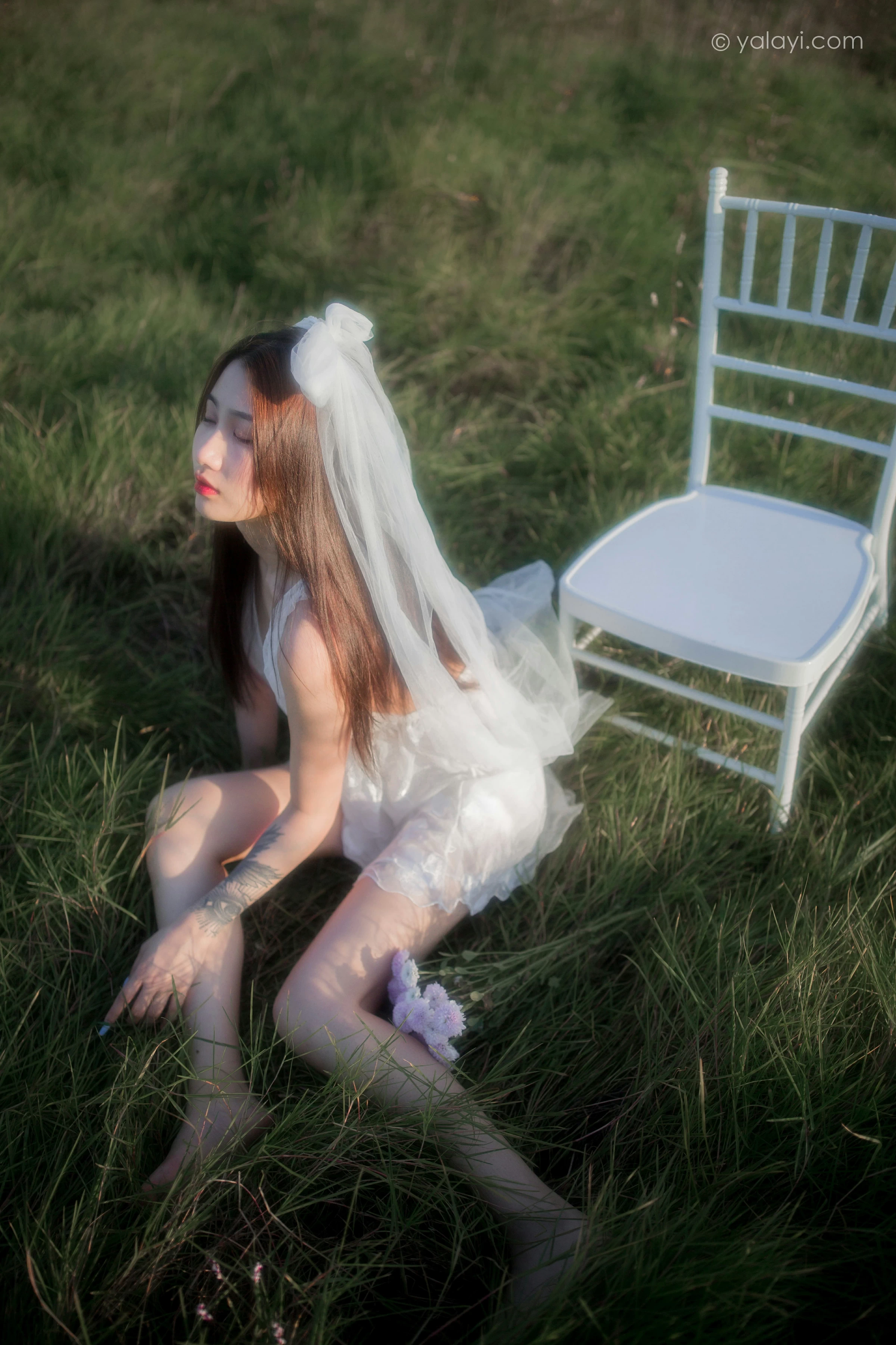 [YALAYI雅拉伊]NO.732 《寻》 籹籹仔 白色透视情趣婚纱性感私房写真集第4张