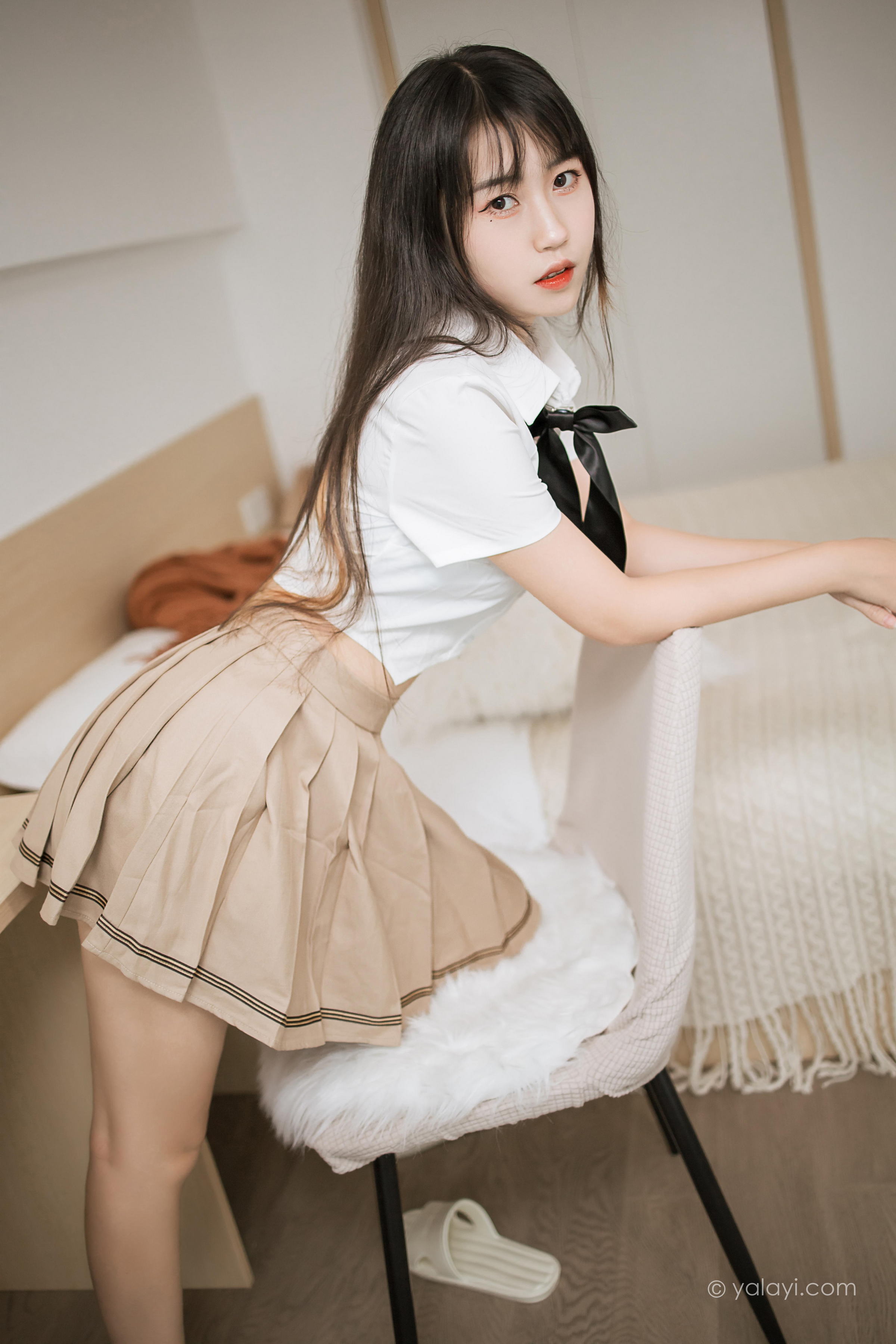 [YALAYI雅拉伊]2022.02.28 美丽多姿 弈思 日本高中女生制服性感私房写真集第8张