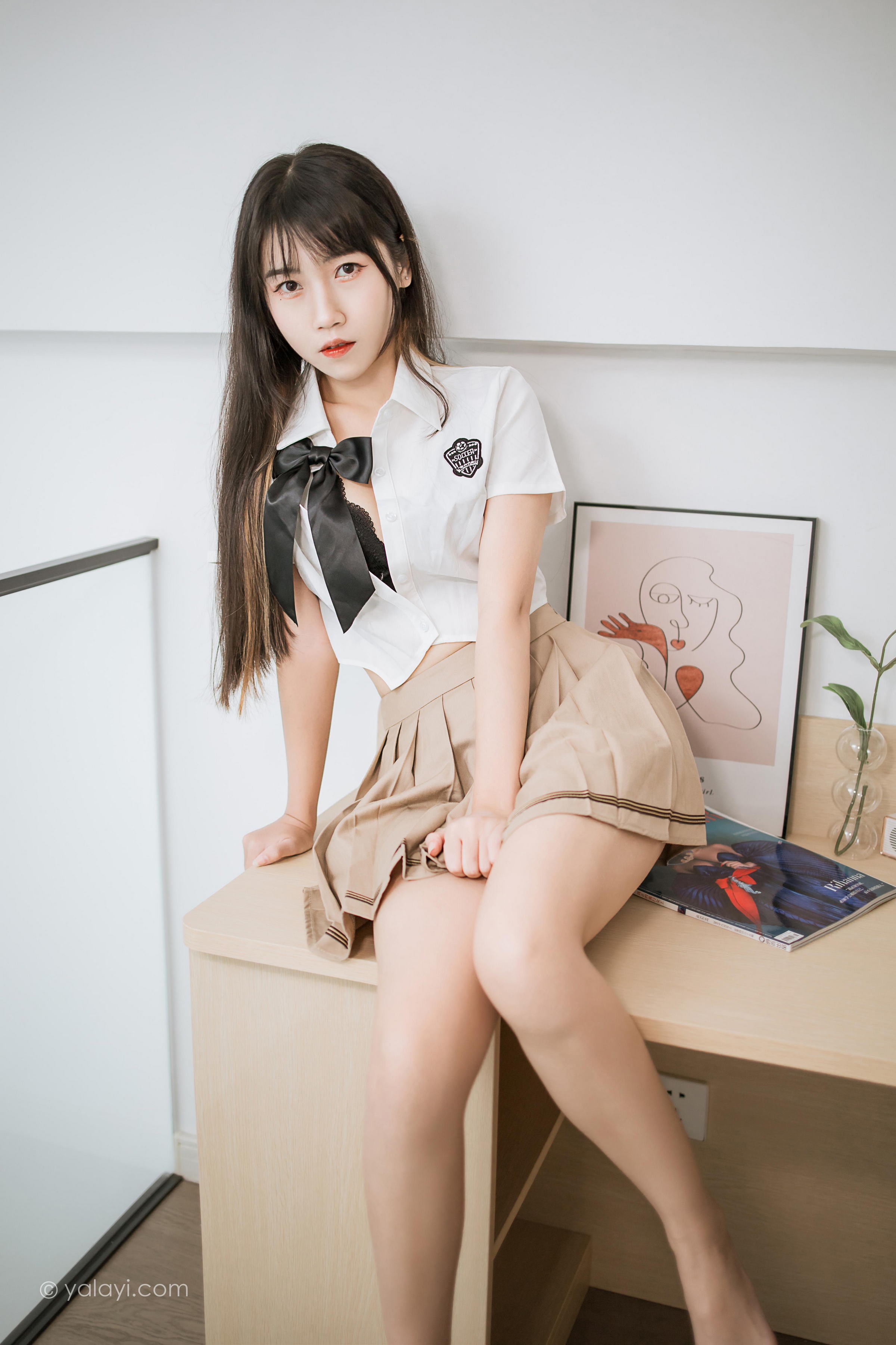 [YALAYI雅拉伊]2022.02.28 美丽多姿 弈思 日本高中女生制服性感私房写真集第10张