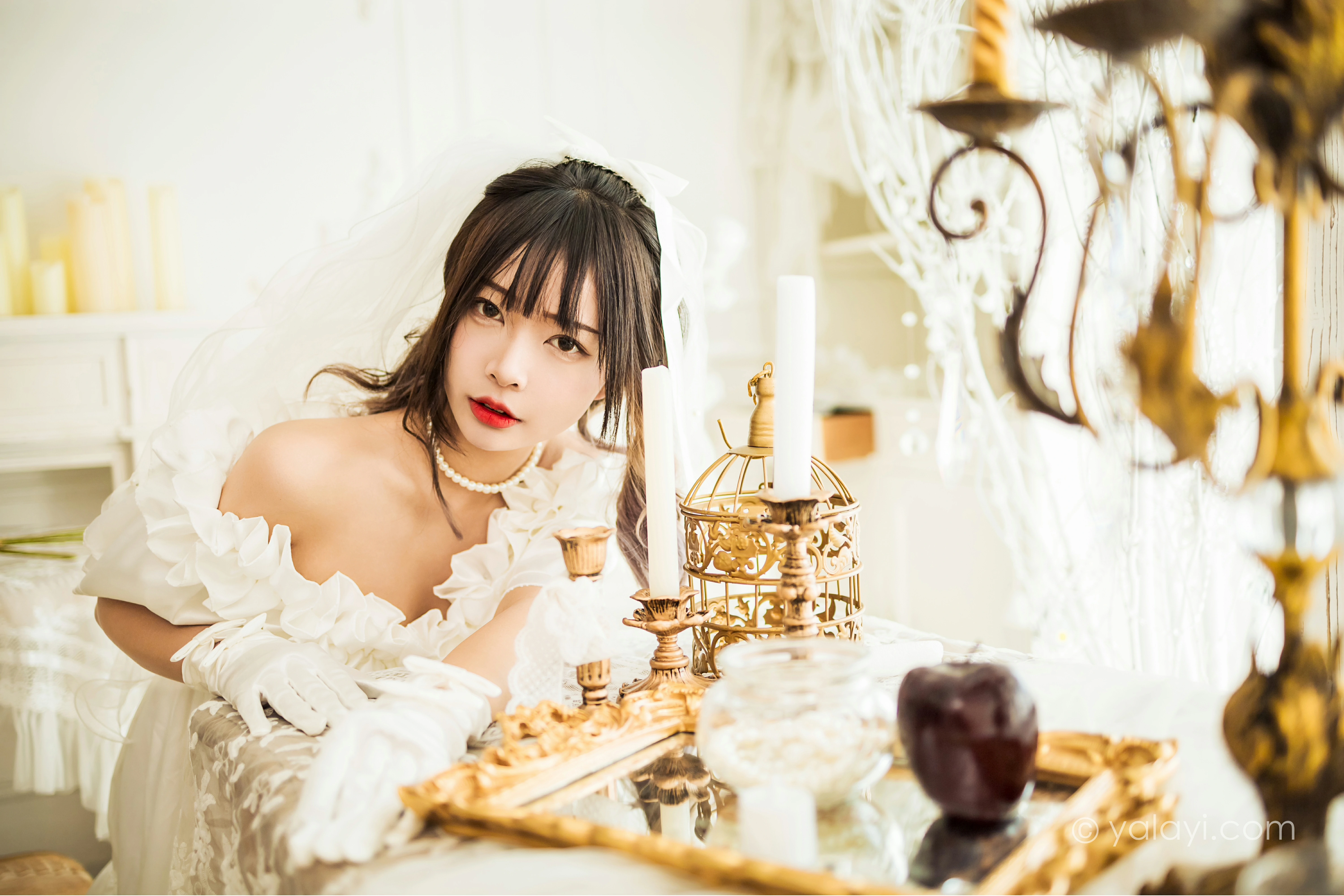 [YALAYI雅拉伊]NO.862 美丽的梦 阿禾 白色抹胸婚纱性感写真集第5张