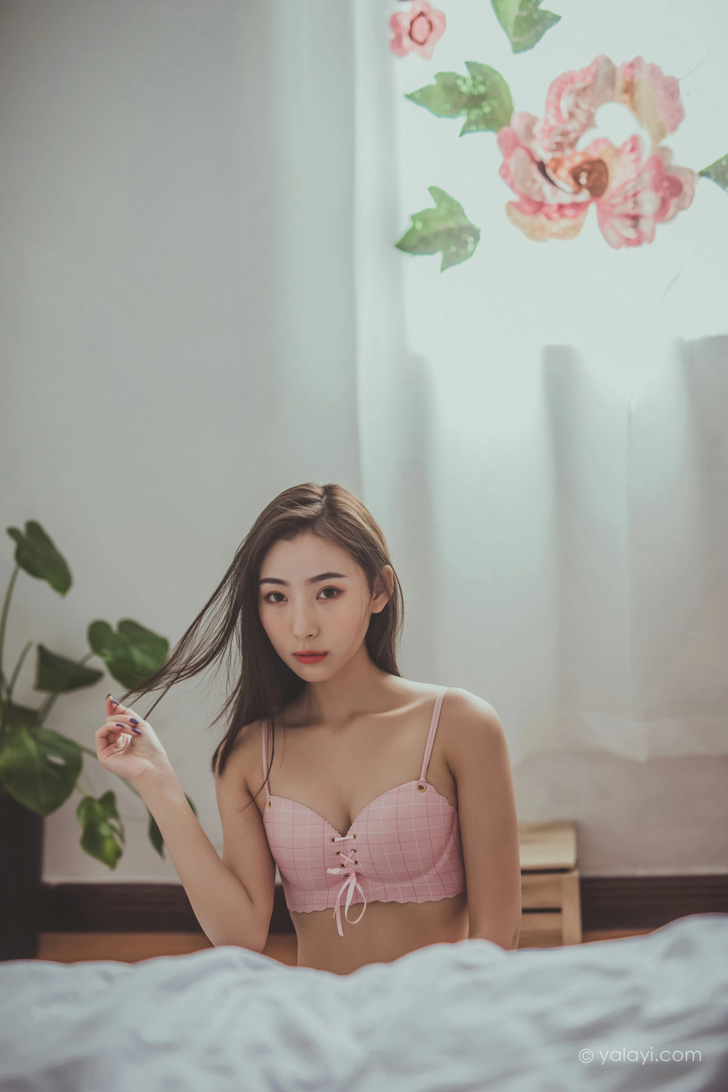 [YALAYI雅拉伊]NO.664 《相濡以沫》 海棠 粉色内衣性感私房写真集第4张