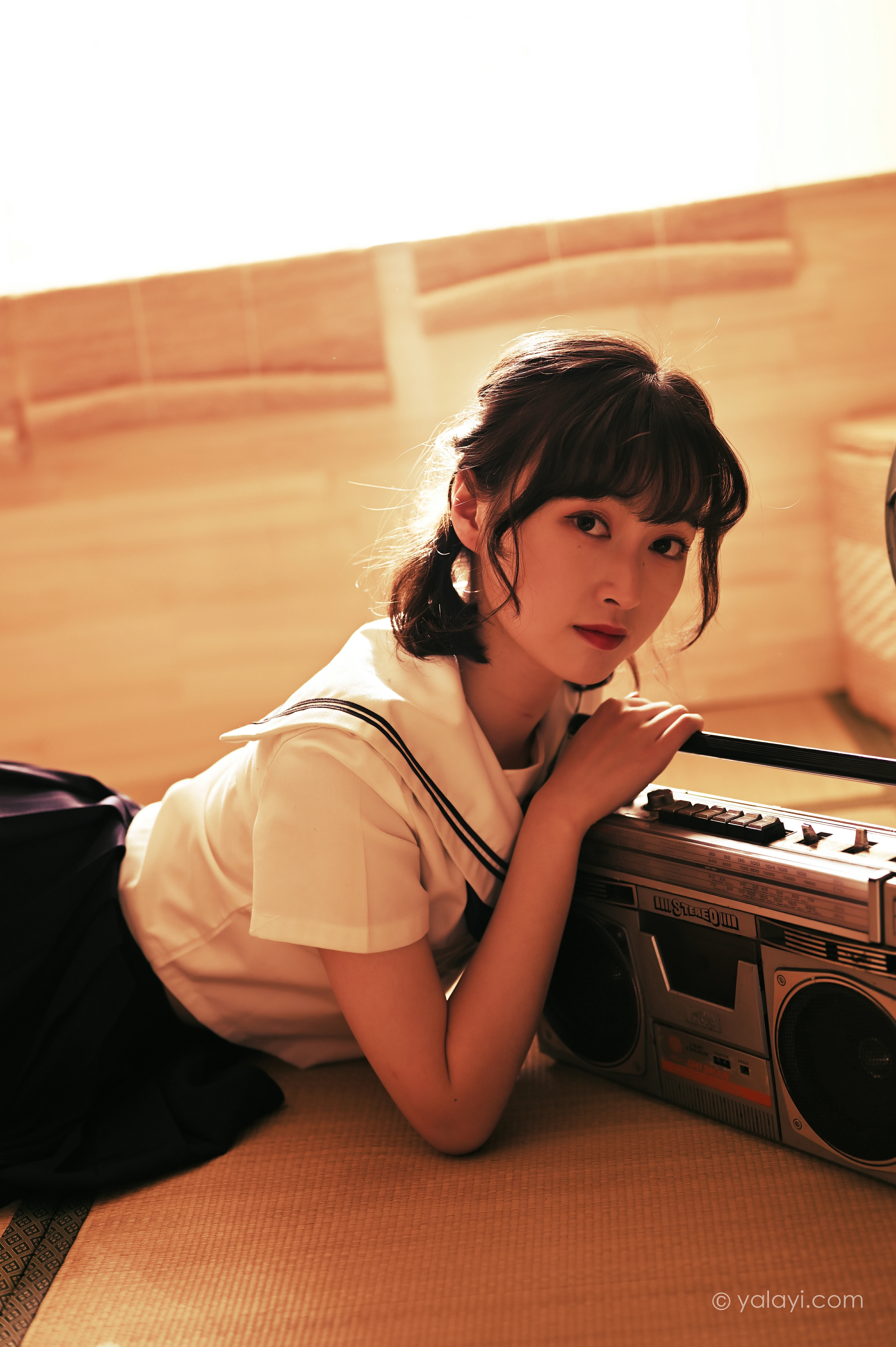 [YALAYI雅拉伊]NO.778 优等生JK 京京 白色水手制服加黑色短裙私房写真集第3张