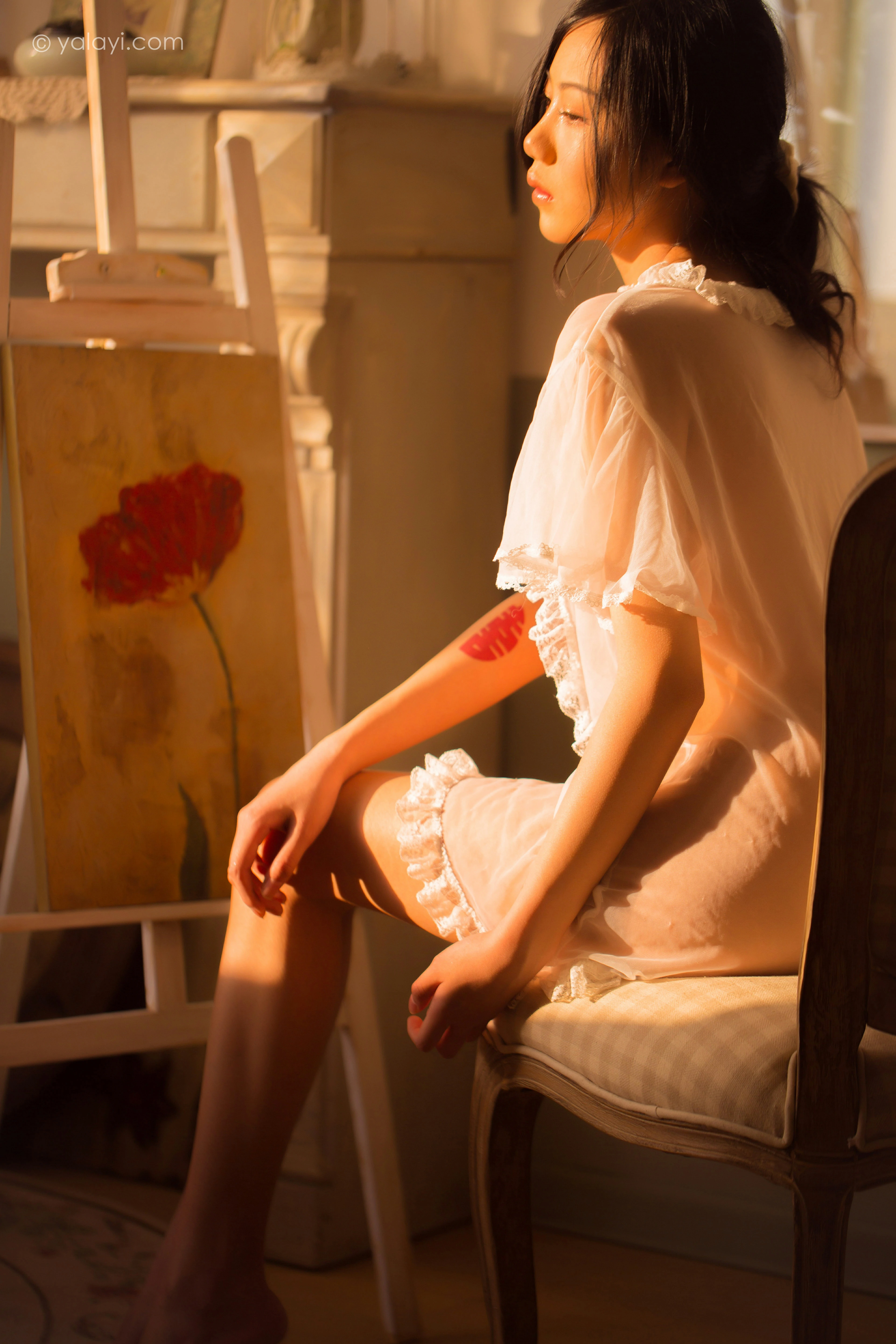 [YALAYI雅拉伊]NO.761 暂时的花儿 橘子 白色抹胸睡衣性感私房写真集第14张