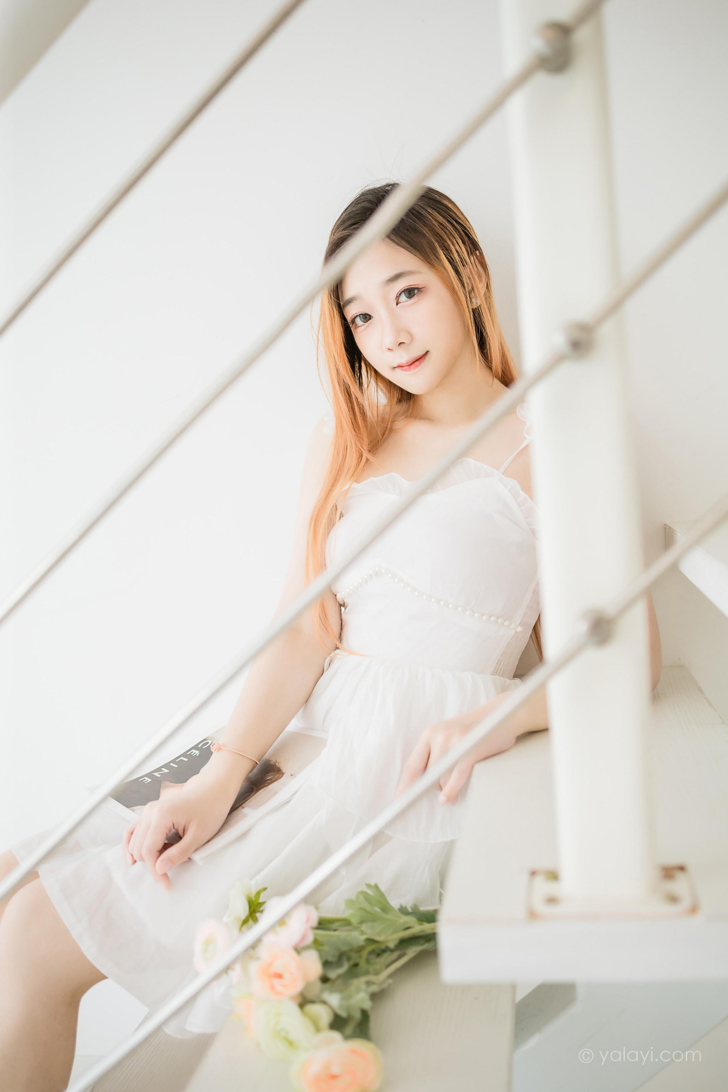 [YALAYI雅拉伊]2022.12.03 白衣丽人 夜夜 白色吊带透视连衣裙居家清纯写真集第5张