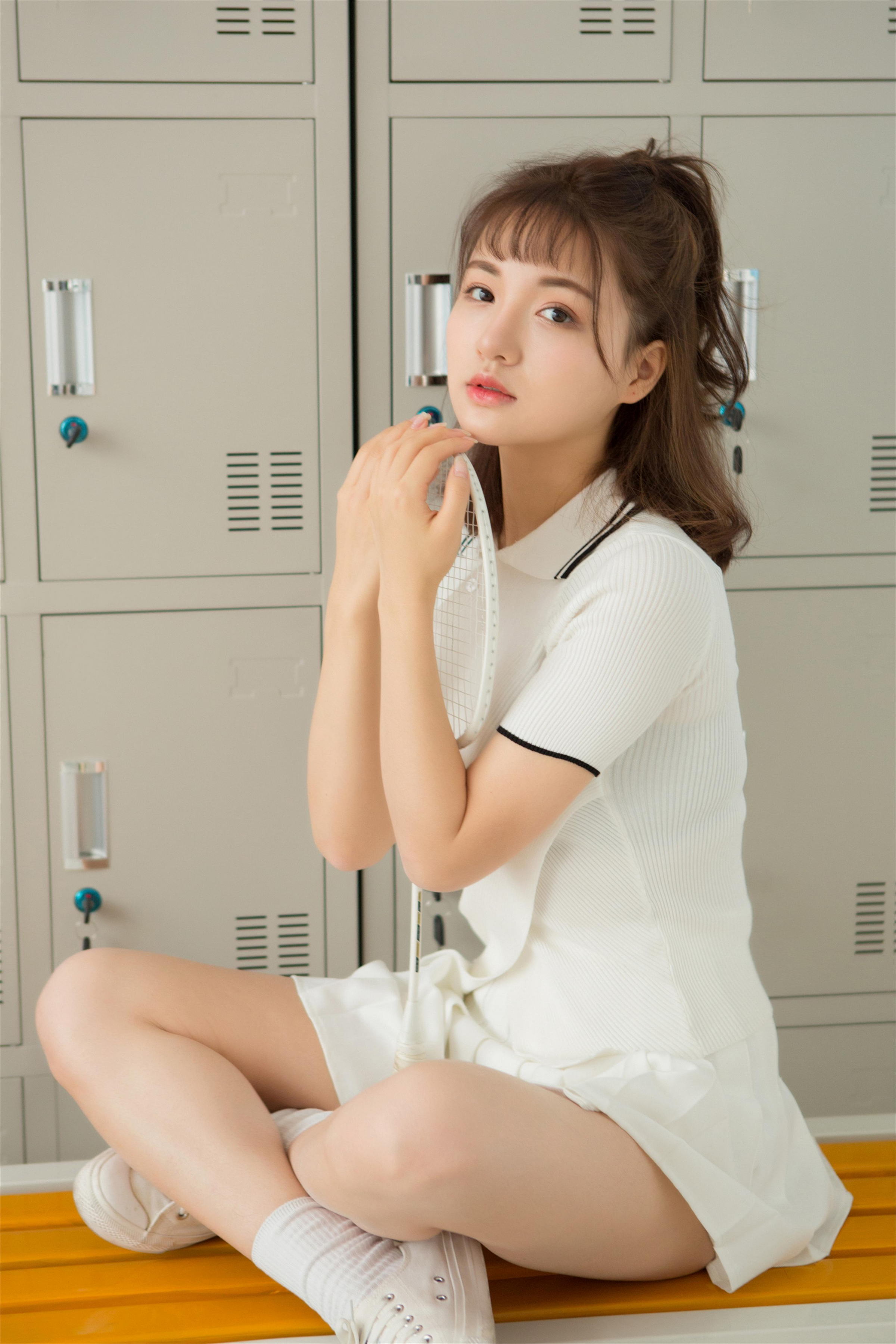 [YALAYI雅拉伊]2023.05.26 希望快乐 排球少女 白色短袖加短裙清纯可爱私房写真集第5张