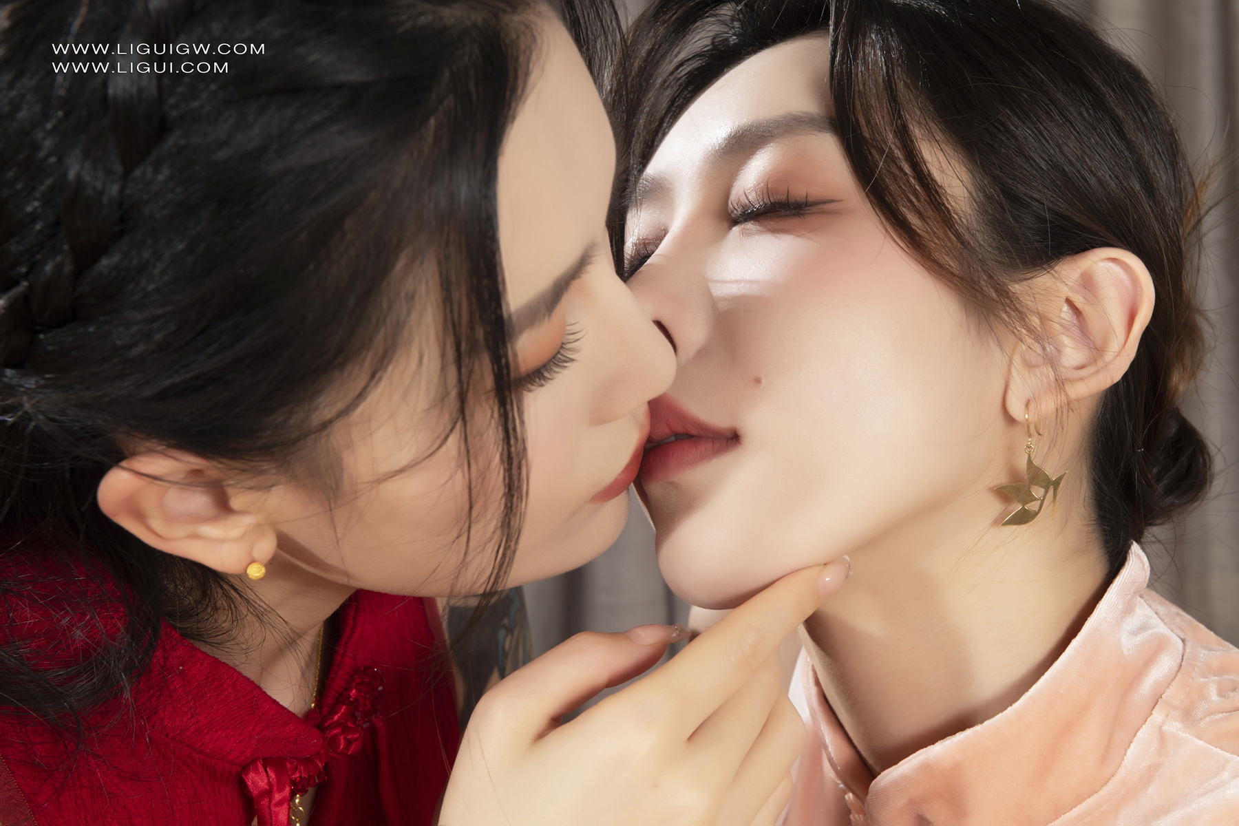 [Ligui丽柜] 2026.02.16《红粉姐妹花的美味“脚”子》甜甜&兔子第4张